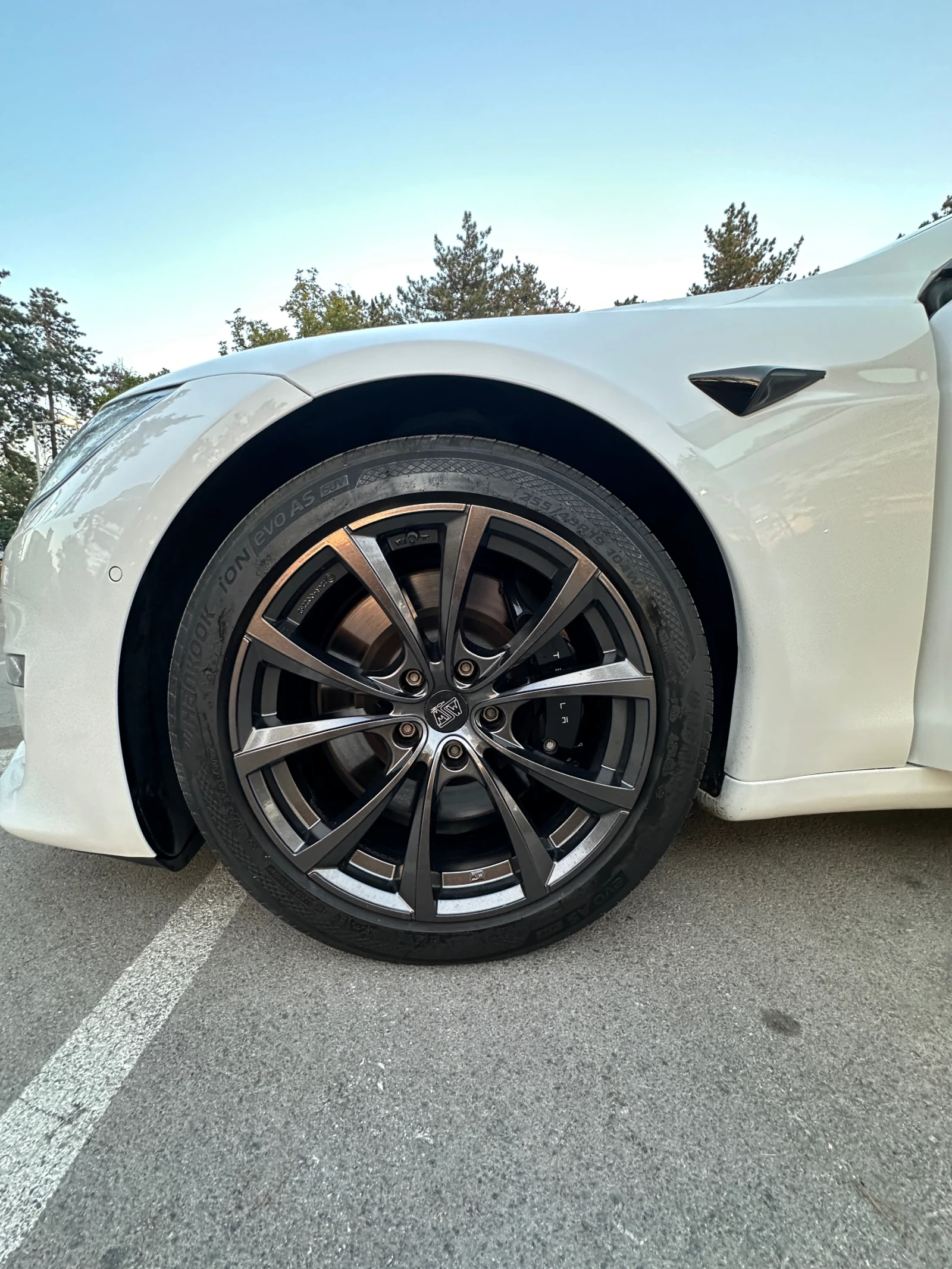 Tesla Model S Plaid, снимка 7 - Автомобили и джипове - 55616940