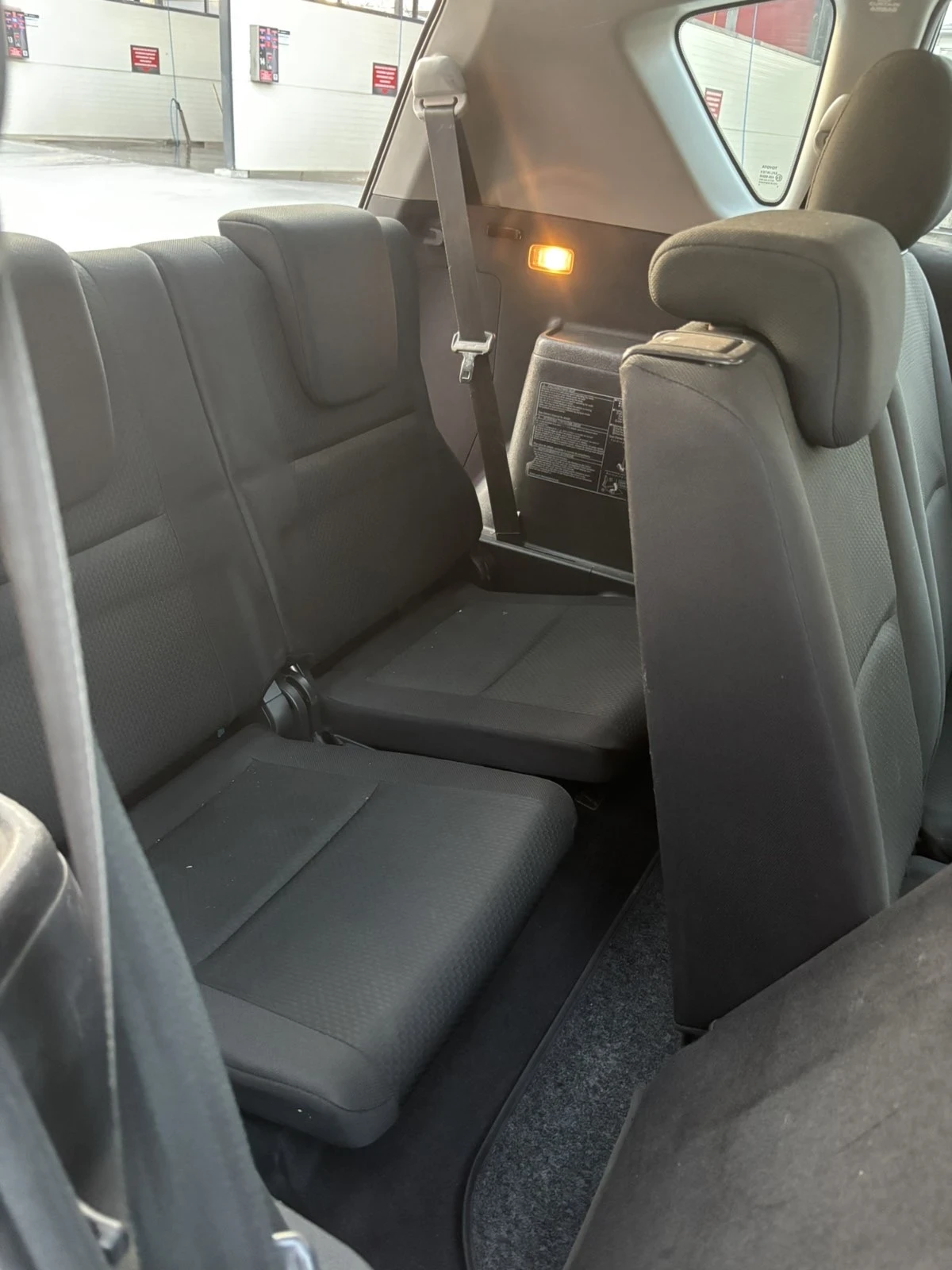 Toyota Corolla verso, снимка 15 - Автомобили и джипове - 55665195
