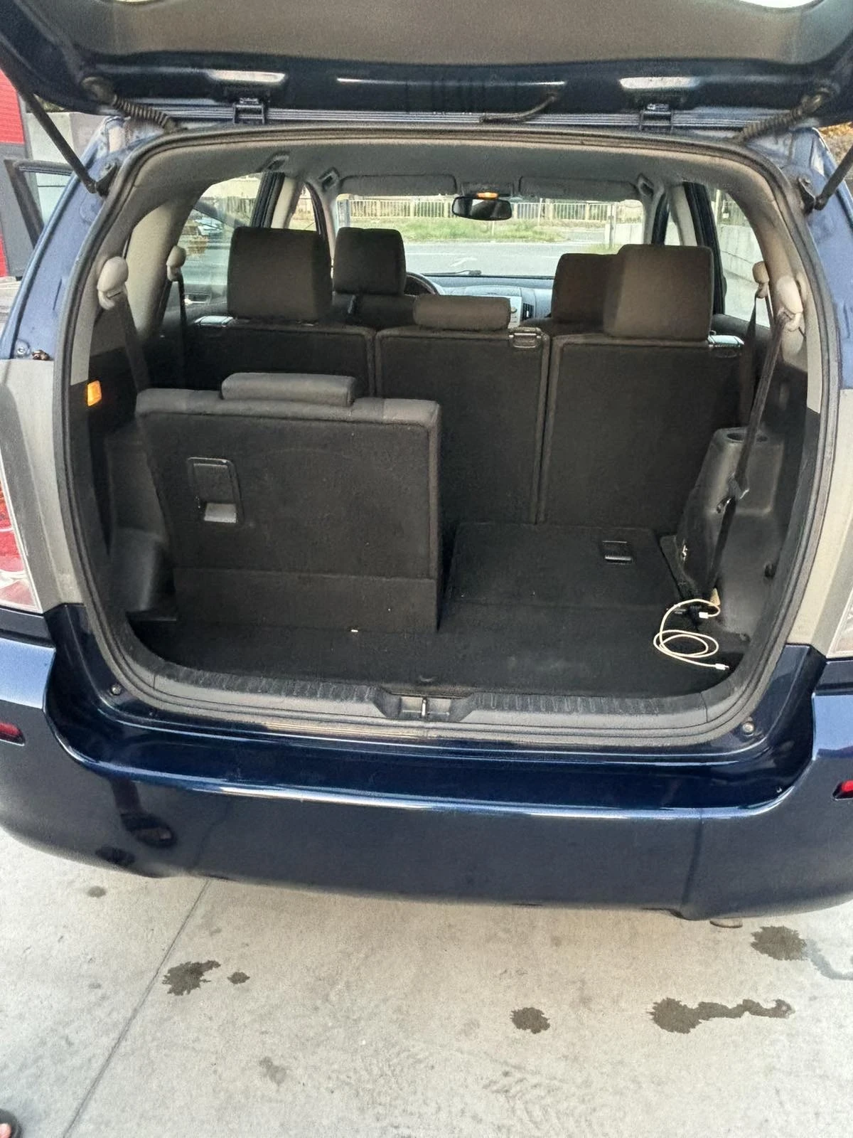 Toyota Corolla verso, снимка 11 - Автомобили и джипове - 55665195