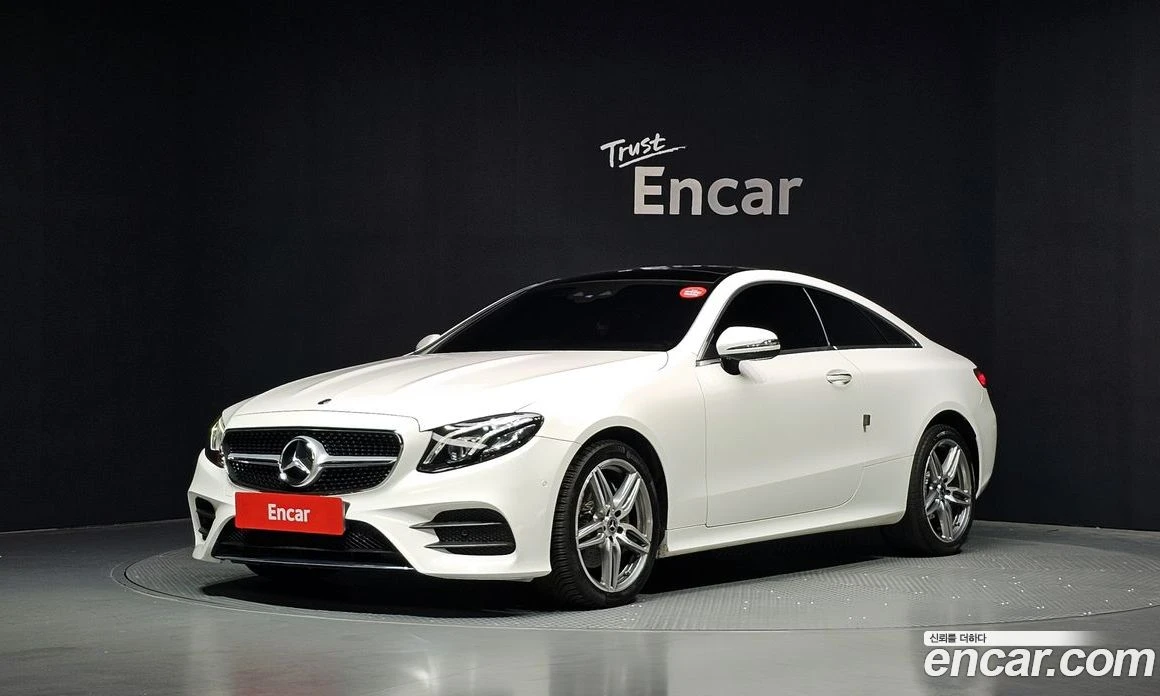 Mercedes-Benz E 220 E220d Coupe