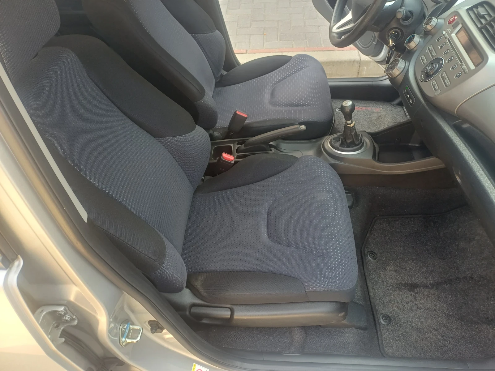 Honda Jazz 1.2БЕНЗИН ЕВРО5, снимка 12 - Автомобили и джипове - 55911846