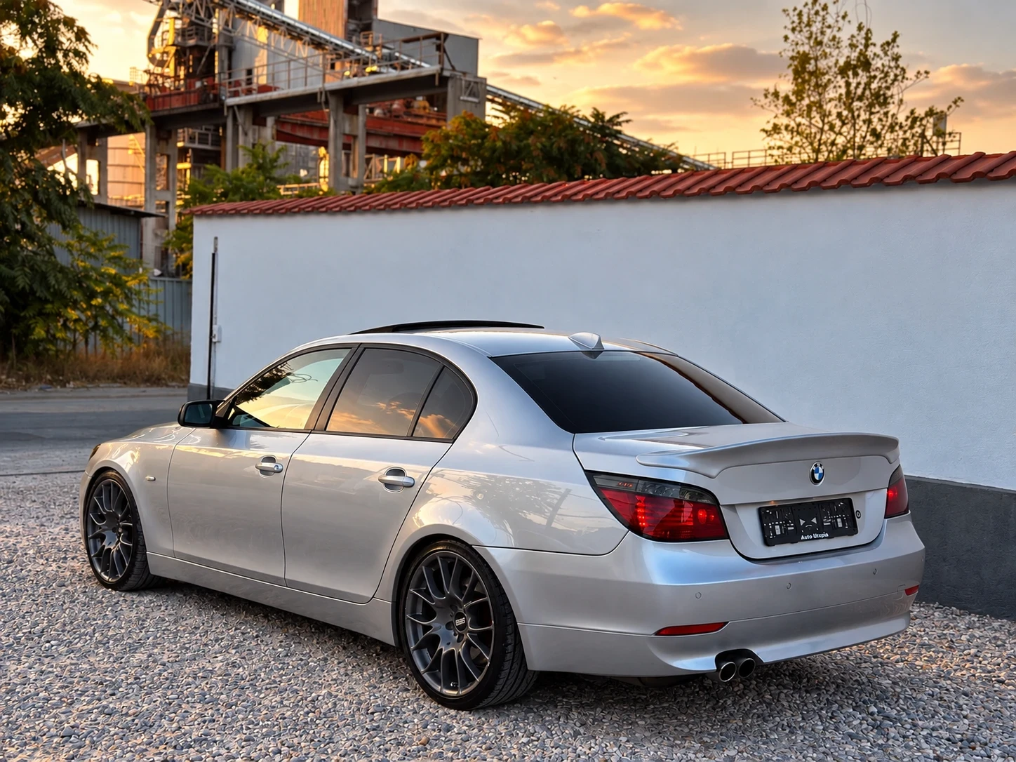 BMW 535 ПОДГРЕВ/КОМФОРТ/ЛОДЖИК, снимка 3 - Автомобили и джипове - 55993895