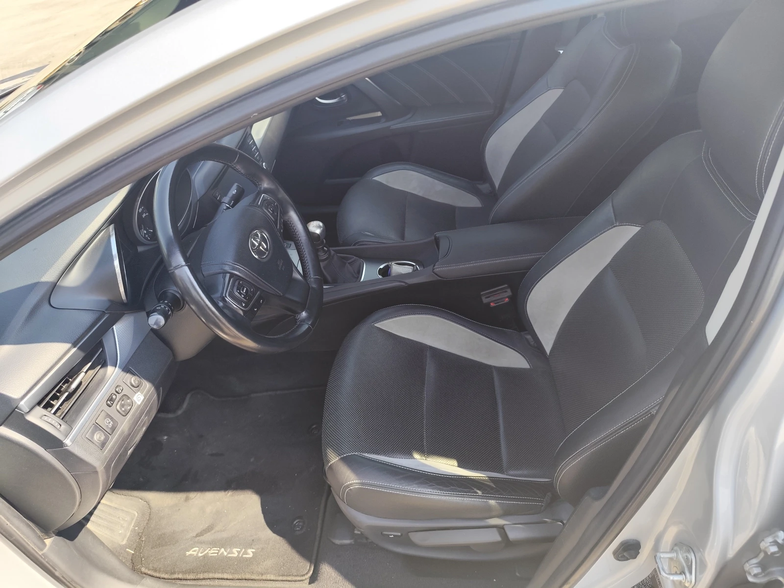 Toyota Avensis 2WW, снимка 12 - Автомобили и джипове - 56031360