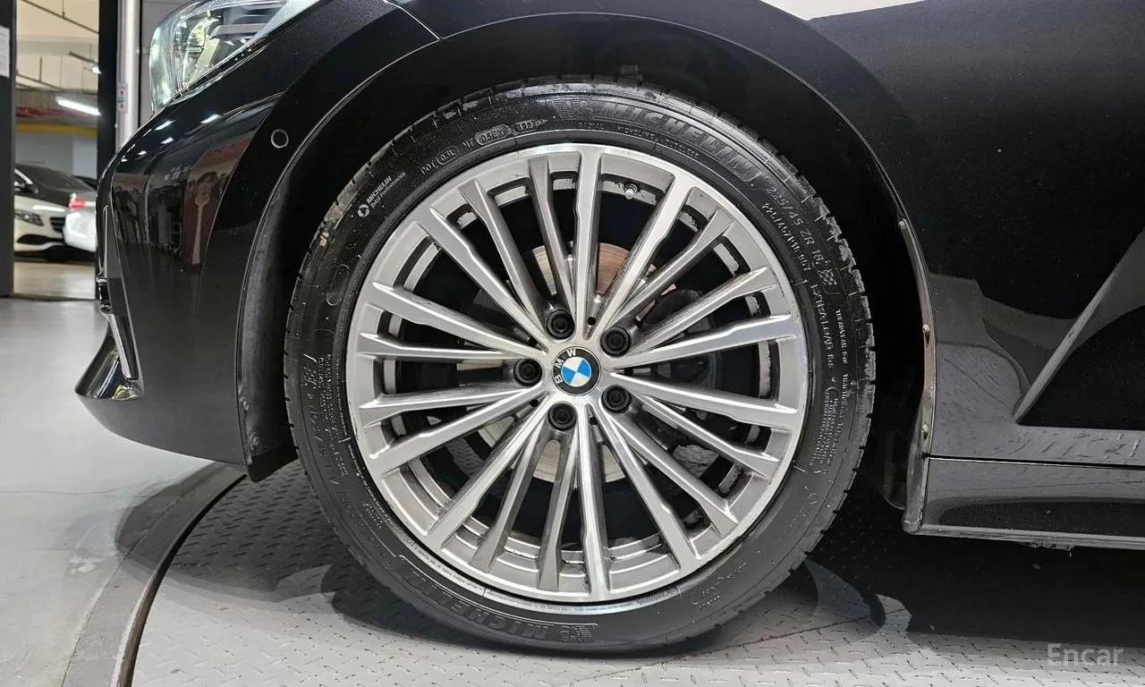 BMW 320 * 320i Luxury * БЕЗ ПЪРВОНАЧАЛНА ВНОСКА, снимка 5 - Автомобили и джипове - 56115188