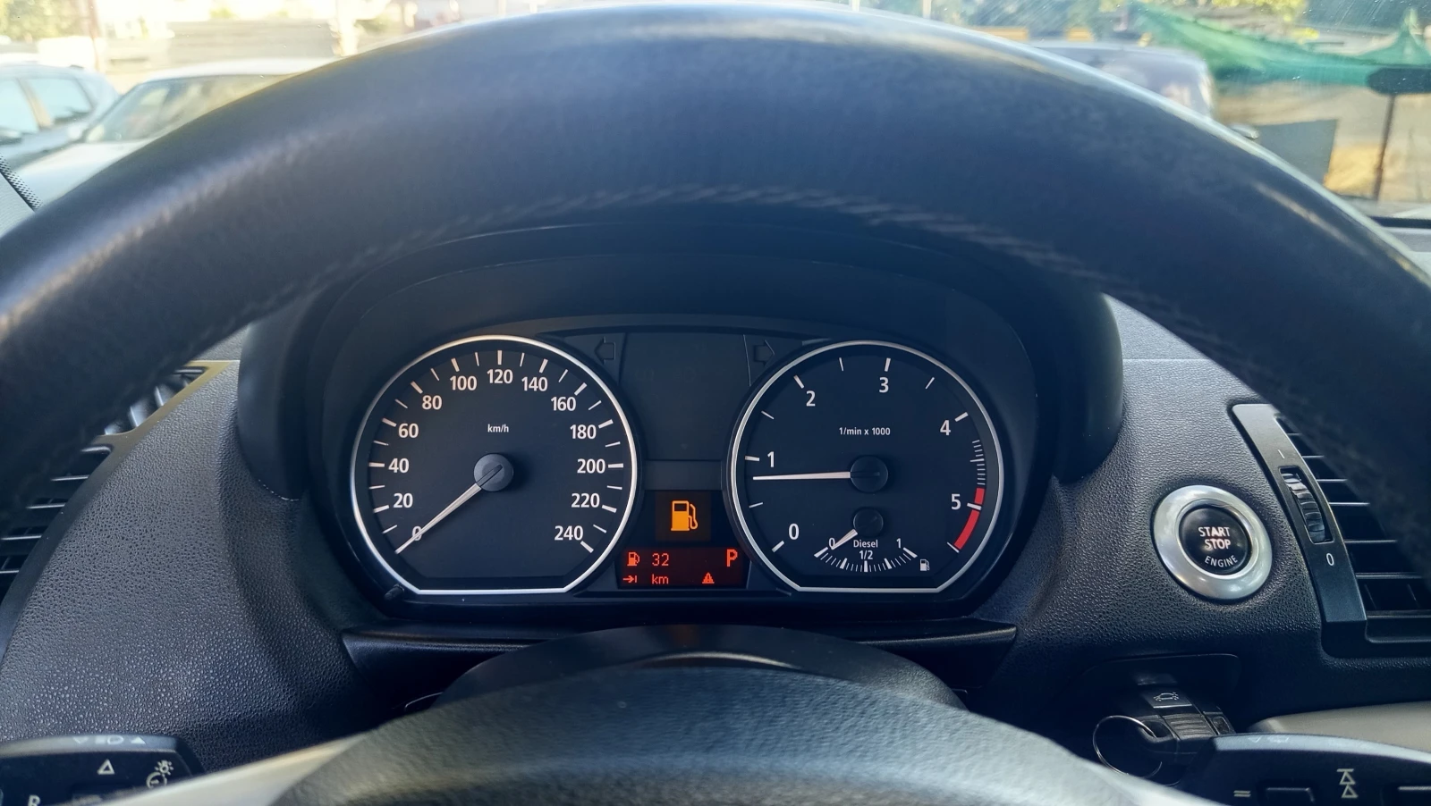 BMW 120 2.0D AVTOMAT NAVI XENON, снимка 16 - Автомобили и джипове - 56215580