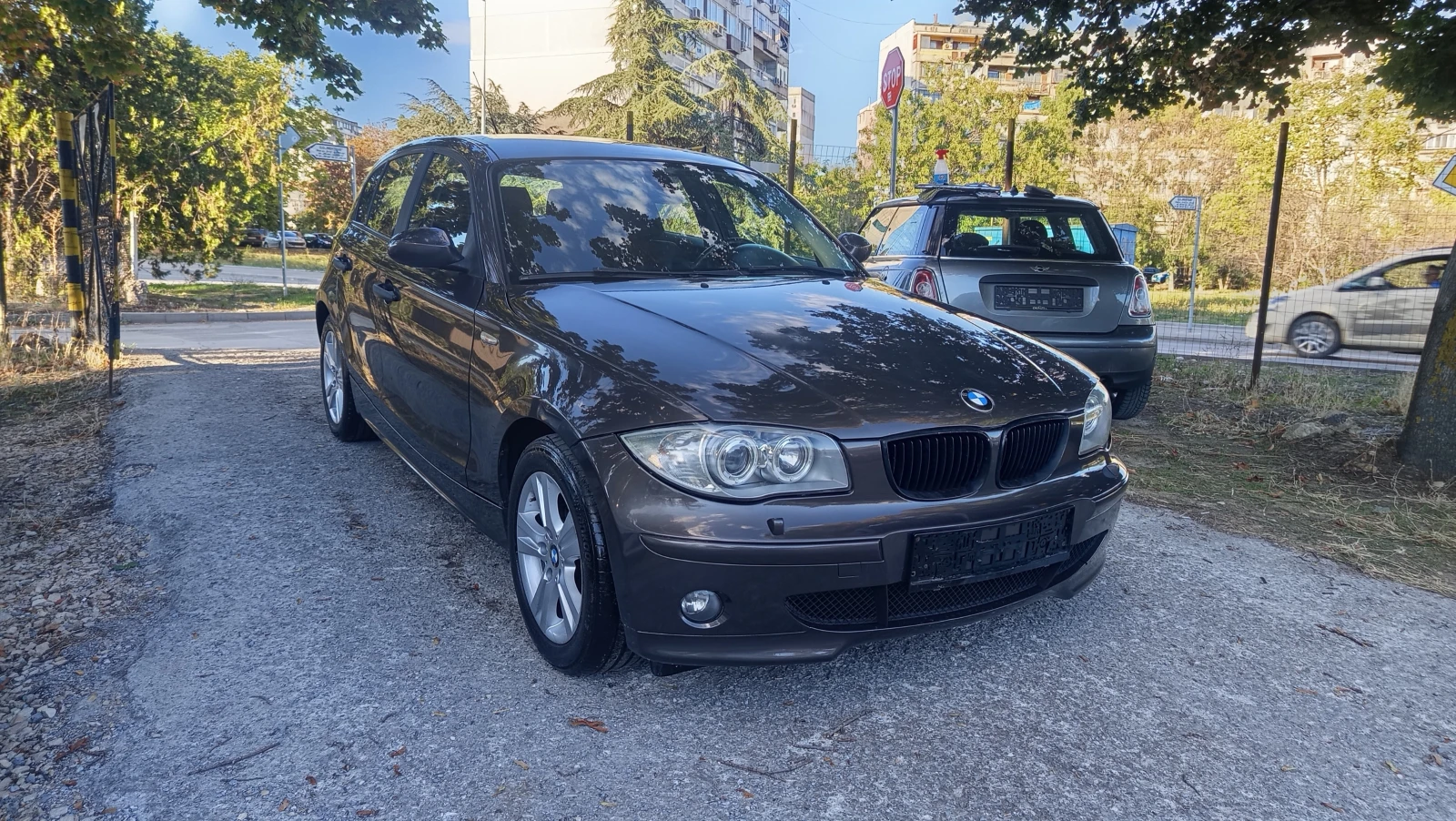 BMW 120 2.0D AVTOMAT NAVI XENON, снимка 3 - Автомобили и джипове - 56215580