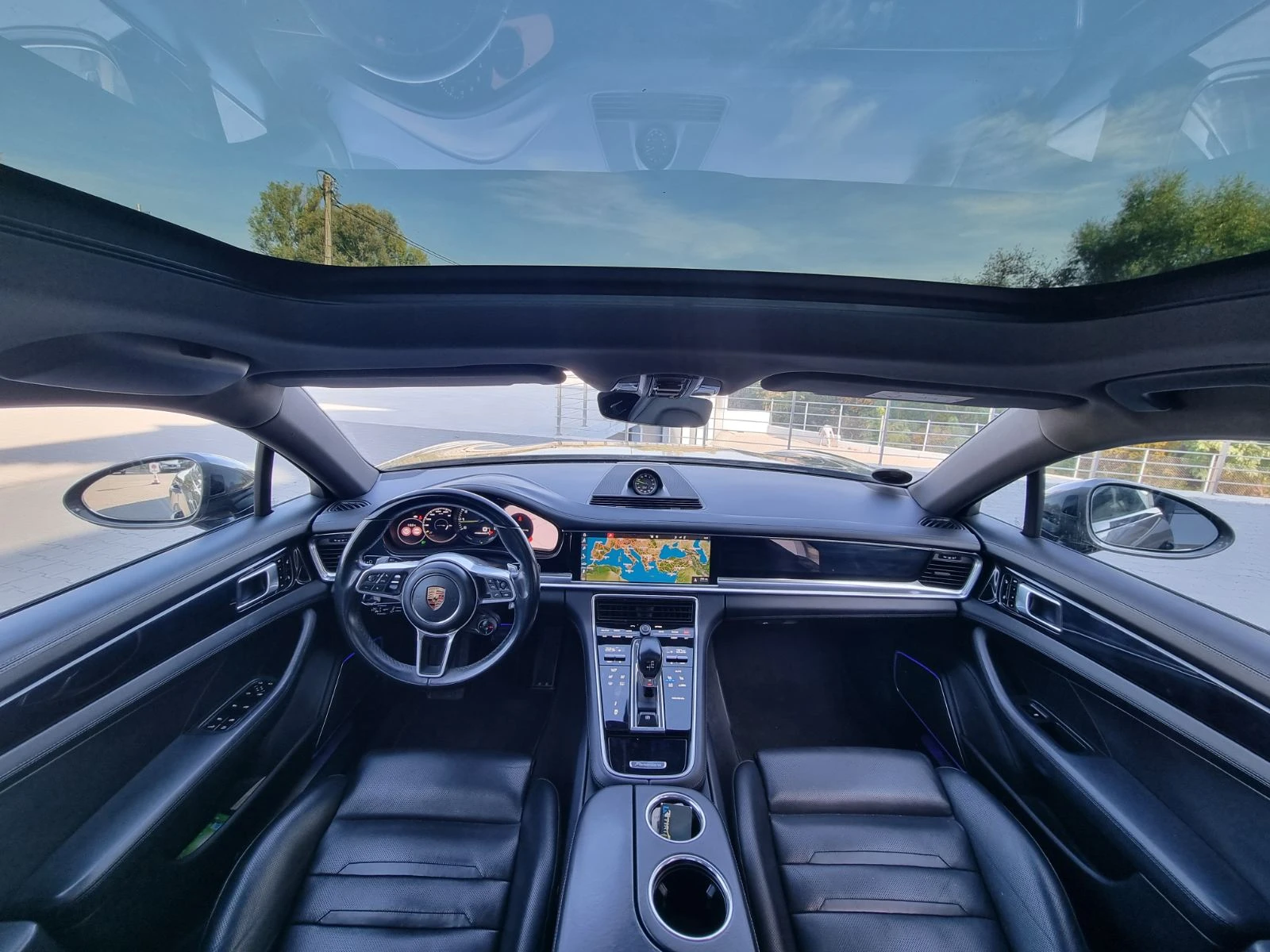 Porsche Panamera Бартер Лизинг, снимка 5 - Автомобили и джипове - 56432412