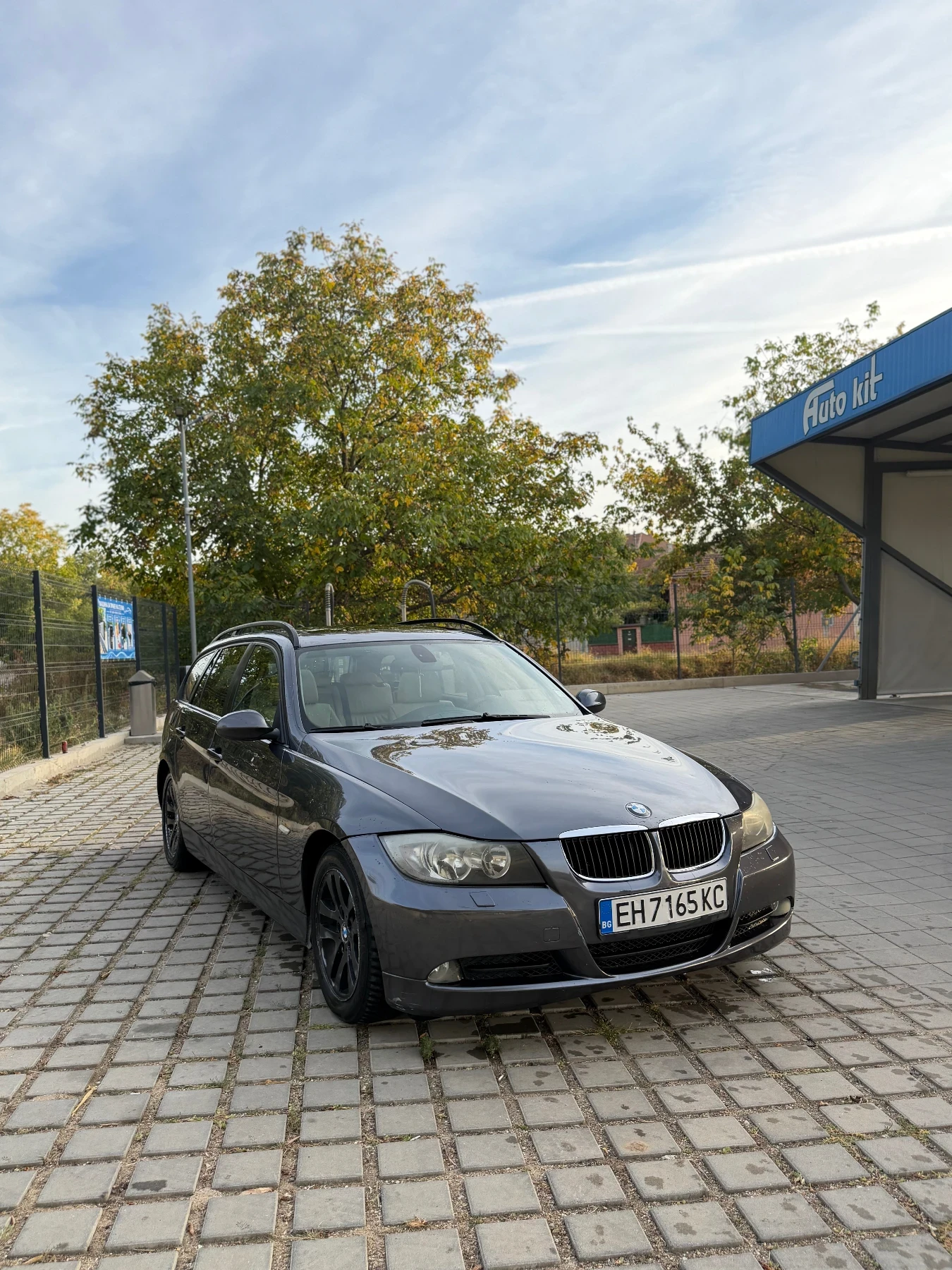 BMW 320 E91 163hp, снимка 2 - Автомобили и джипове - 56603152