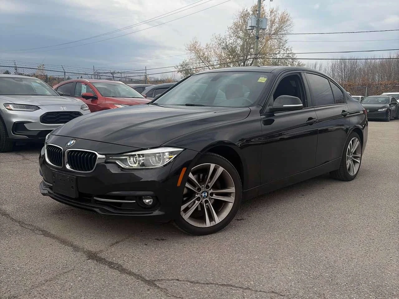 BMW 330 * xDrive * CARFAX * ����� �� ����������� | Mobile.bg � ����������� 1