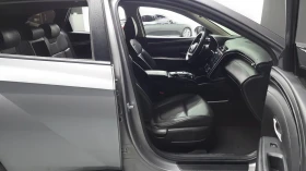 Hyundai Tucson 2.0 Diesel 4WD Modern, снимка 11