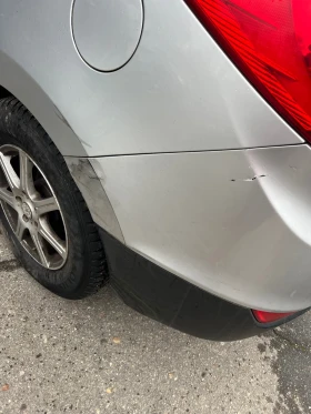 Hyundai IX35 2.0 - 5400 € / 10561.48 лв. - 11544640 6