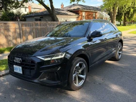 ������ Audi Q8