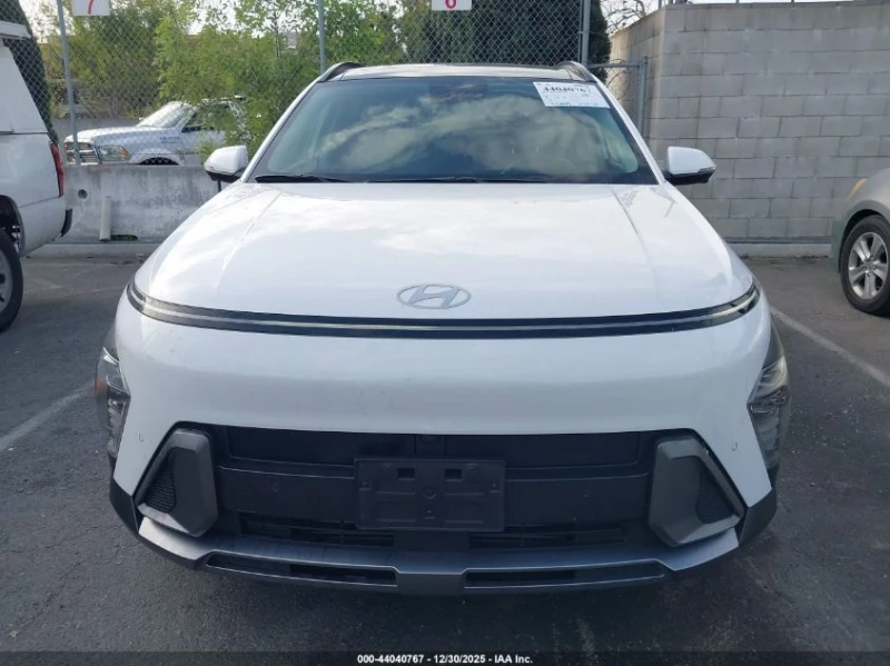 Hyundai Kona 1.6l Limited, снимка 12 - Автомобили и джипове - 53517840