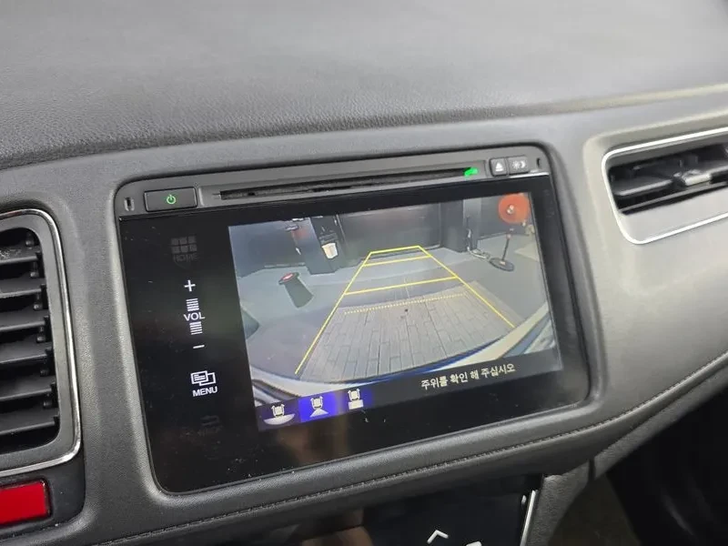 Honda Hr-v 1.8, снимка 15 - Автомобили и джипове - 55740151