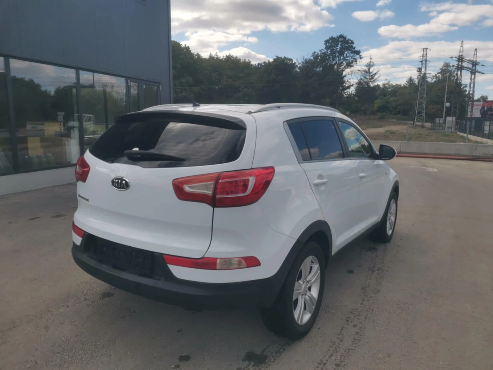 Kia Sportage 1.6 - изображение 8