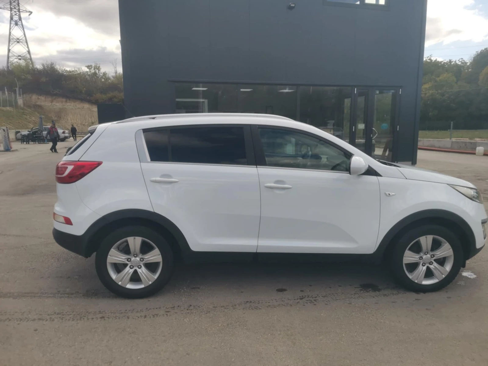 Kia Sportage 1.6 - изображение 9