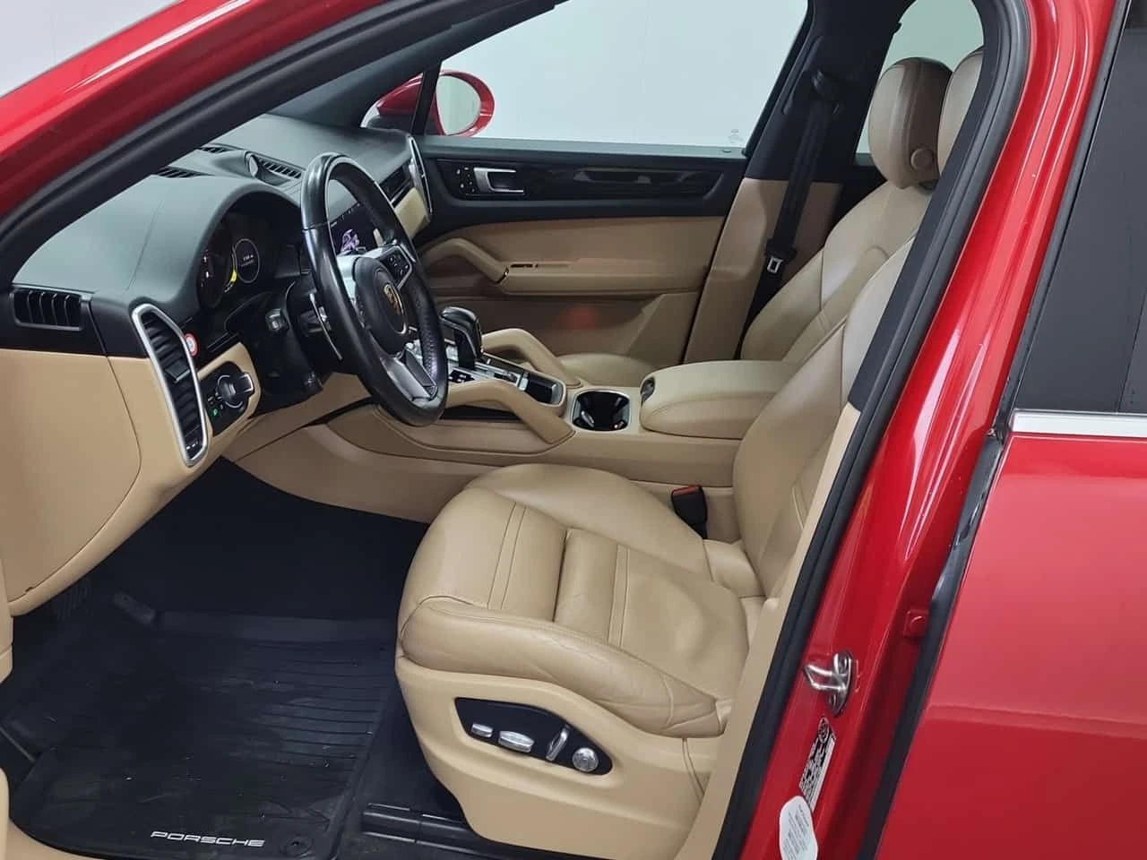 Porsche Cayenne ШИБИДАХ | AWD | KEYLESS | ПОДГРЕВИ | CARFAX, снимка 5 - Автомобили и джипове - 53930934