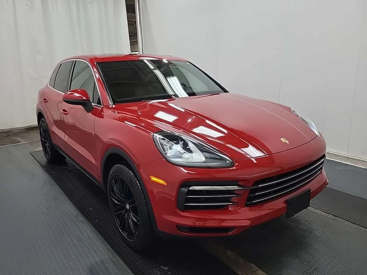 Porsche Cayenne ШИБИДАХ | AWD | KEYLESS | ПОДГРЕВИ | CARFAX, снимка 2 - Автомобили и джипове - 53930934