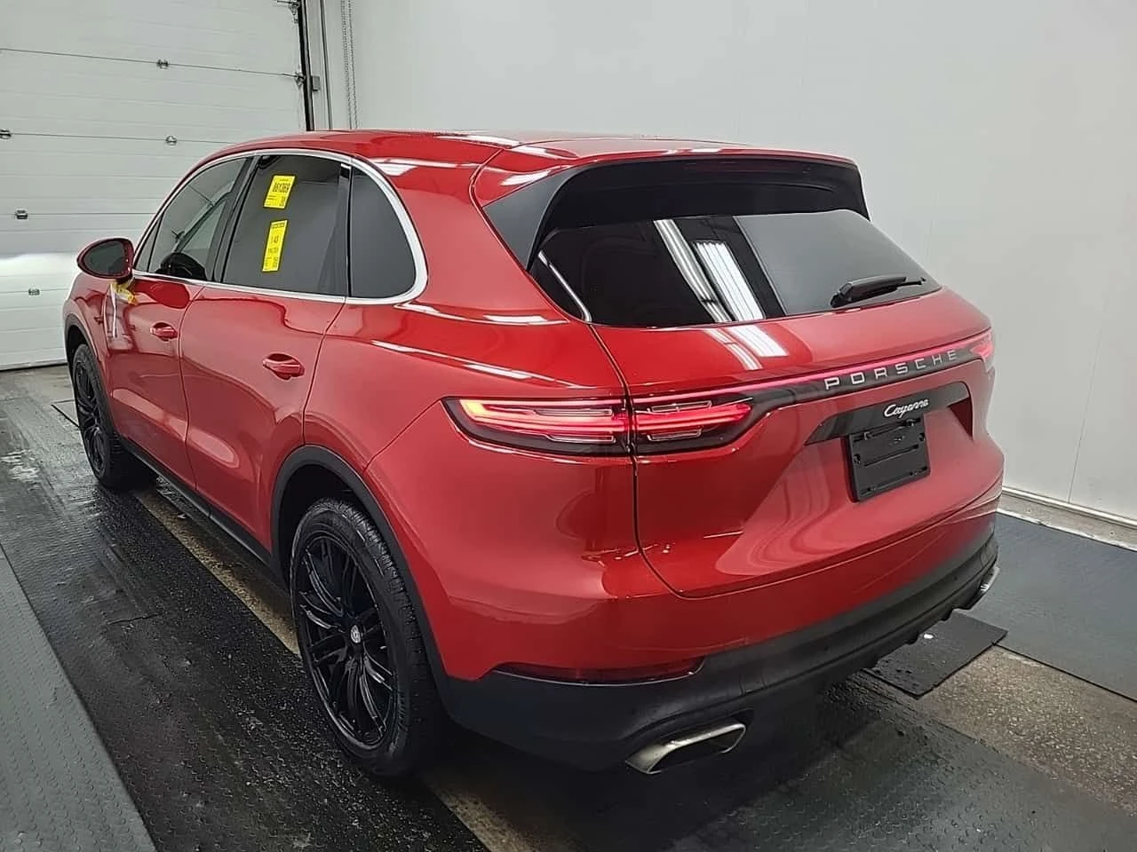 Porsche Cayenne ШИБИДАХ | AWD | KEYLESS | ПОДГРЕВИ | CARFAX, снимка 4 - Автомобили и джипове - 53930934