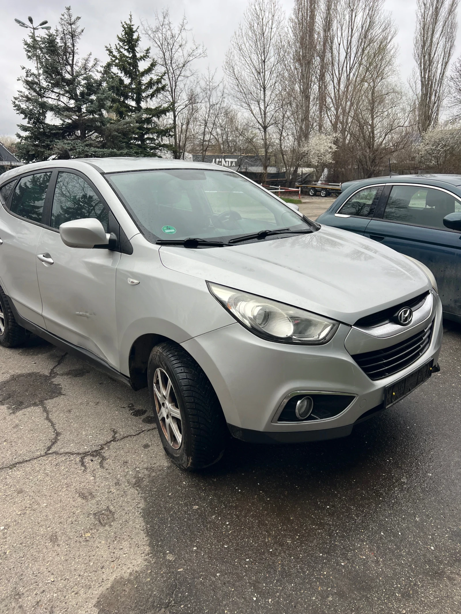 Hyundai IX35 2.0, снимка 2 - Автомобили и джипове - 54024714