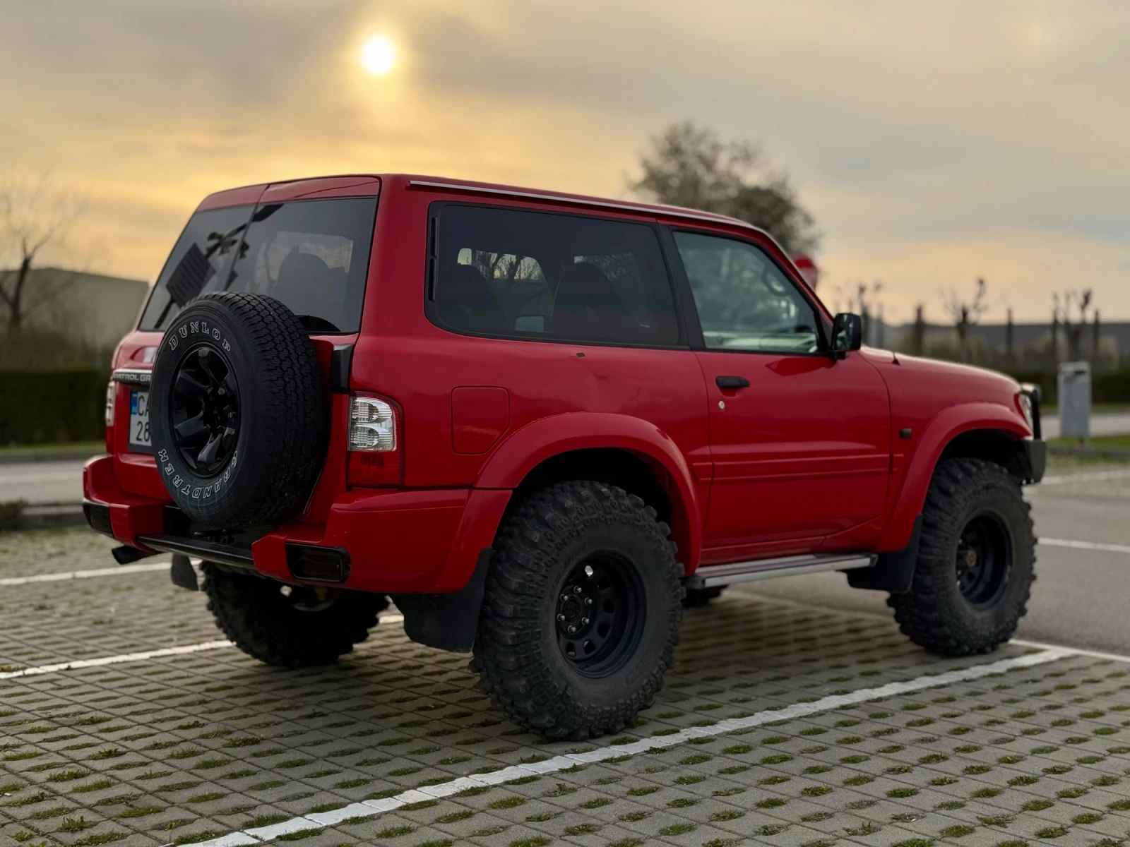 Nissan Patrol, снимка 6 - Автомобили и джипове - 54169195