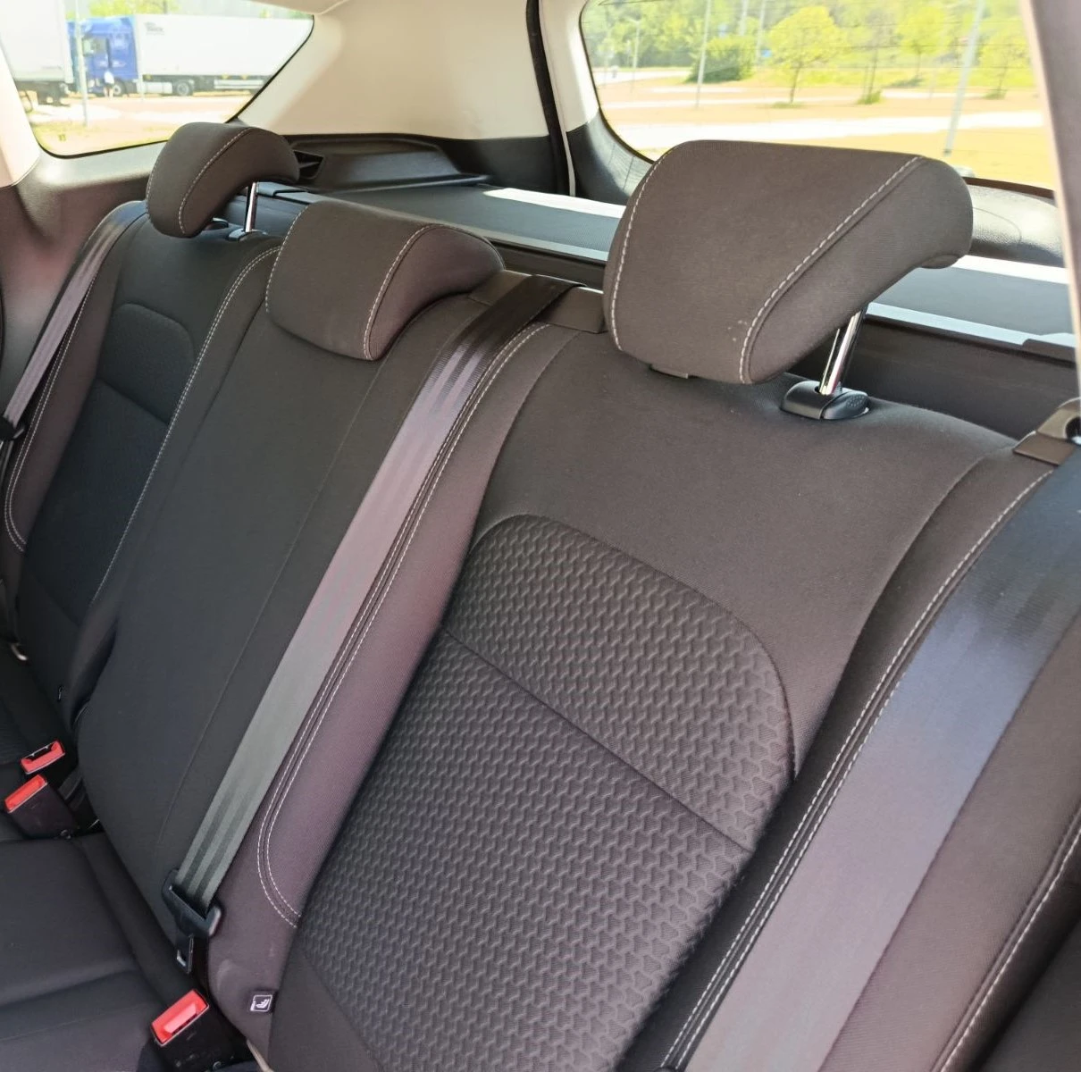 Ford Kuga 1.5 TDCi 2x4 PowerShift Automatic , снимка 11 - Автомобили и джипове - 54345404