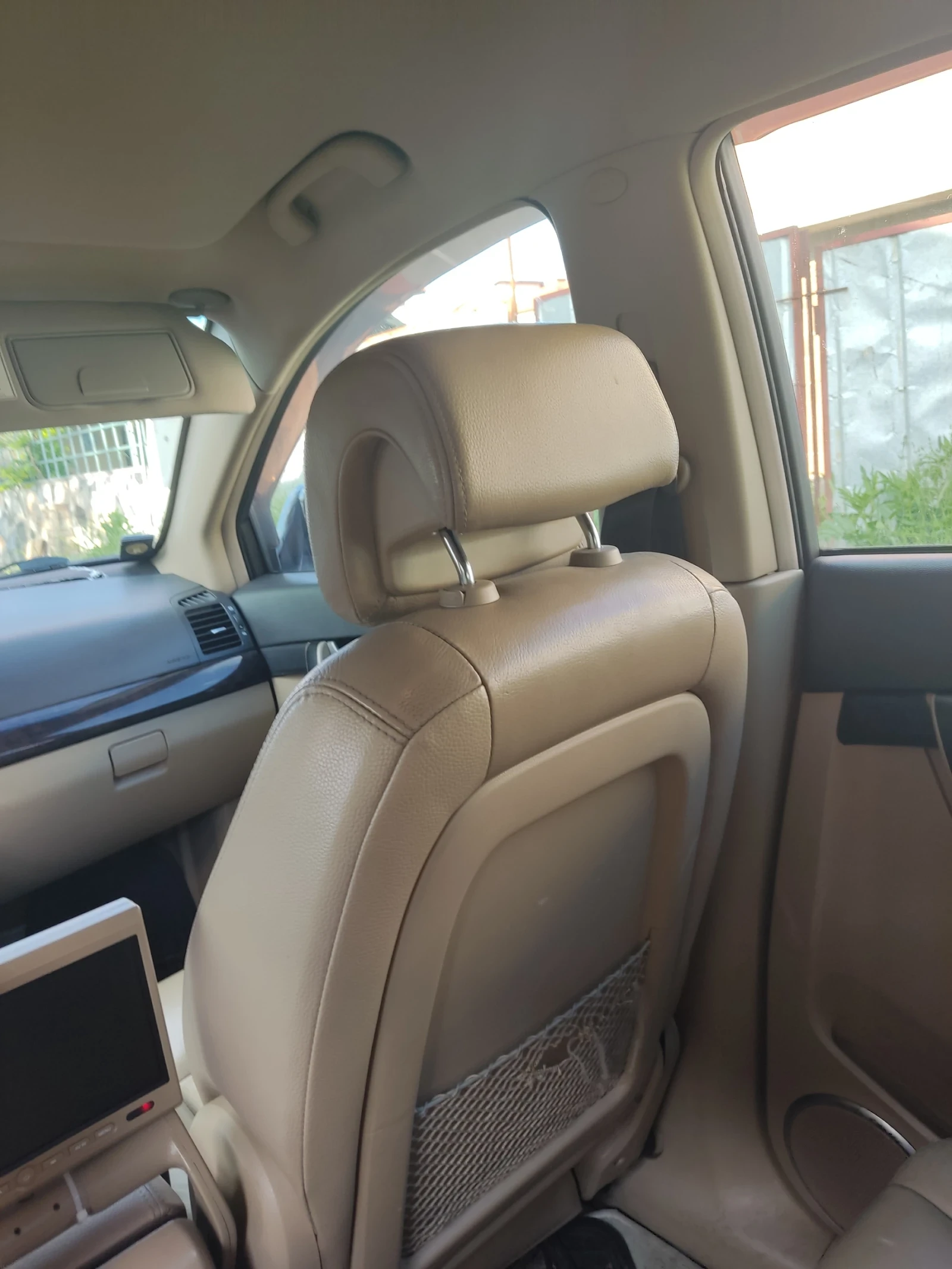 Chevrolet Captiva, снимка 4 - Автомобили и джипове - 54584476