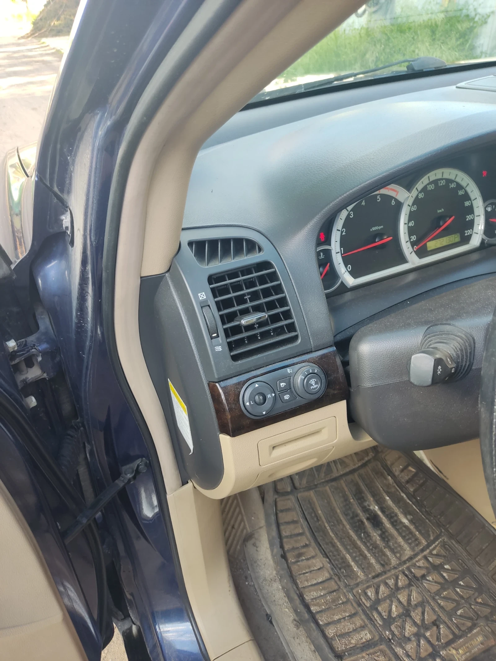 Chevrolet Captiva, снимка 13 - Автомобили и джипове - 54584476