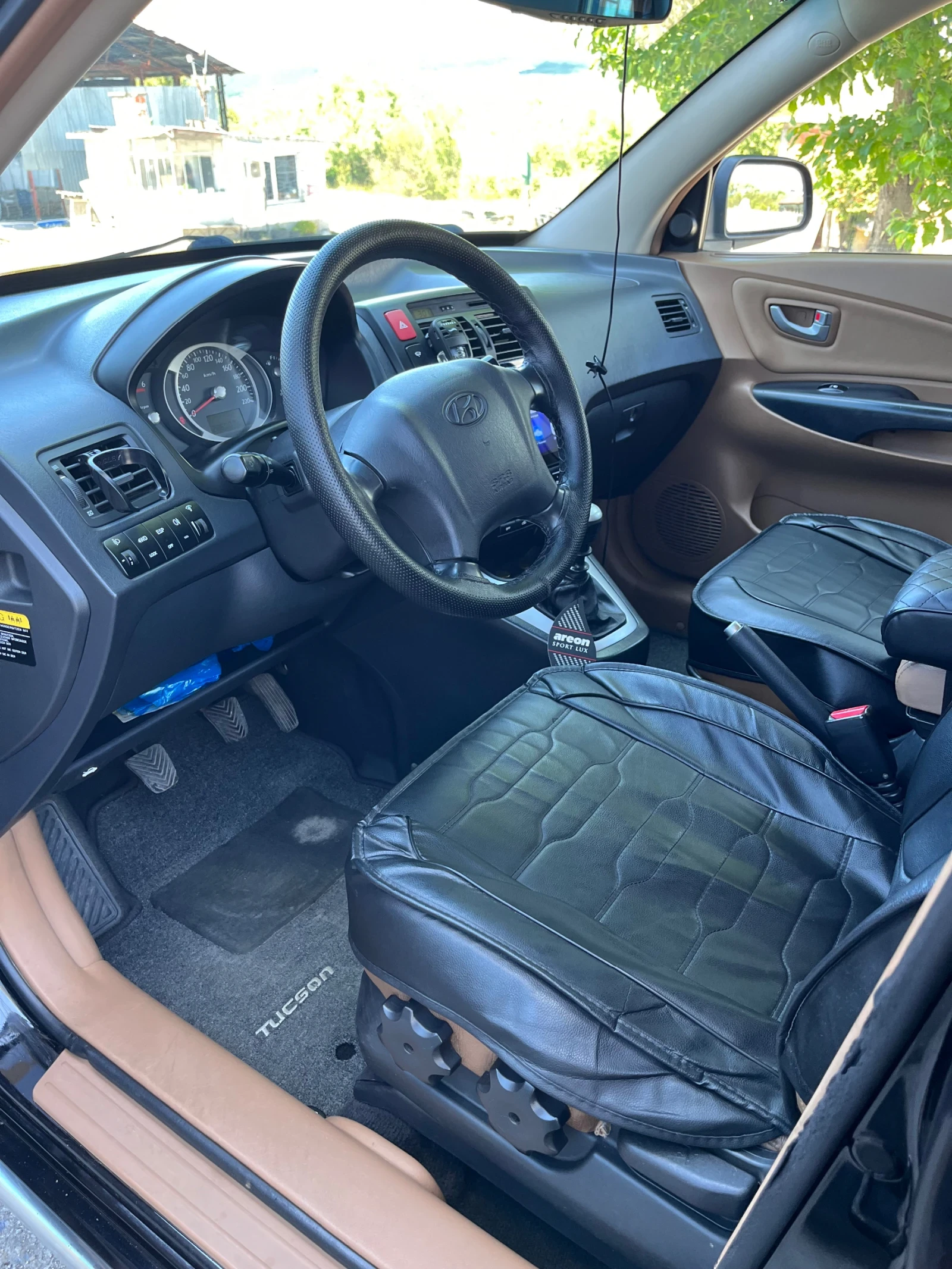 Hyundai Tucson, снимка 11 - Автомобили и джипове - 54839058