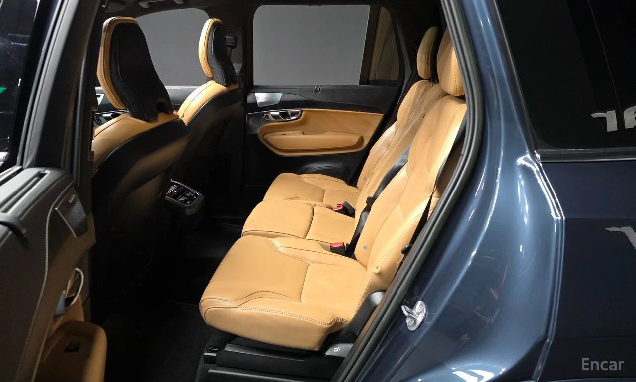 Volvo Xc90 ULTIMATE* BRIGHT* 360КАМЕРА* LANE* ASSIST* ПАНОРАМ, снимка 16 - Автомобили и джипове - 54884957