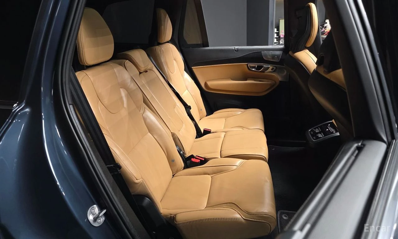 Volvo Xc90 ULTIMATE* BRIGHT* 360КАМЕРА* LANE* ASSIST* ПАНОРАМ, снимка 14 - Автомобили и джипове - 54884957
