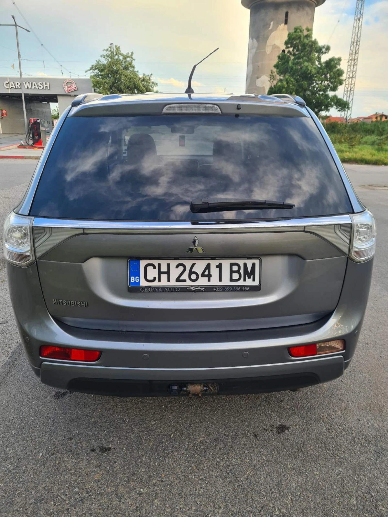 Mitsubishi Outlander, снимка 3 - Автомобили и джипове - 55228985