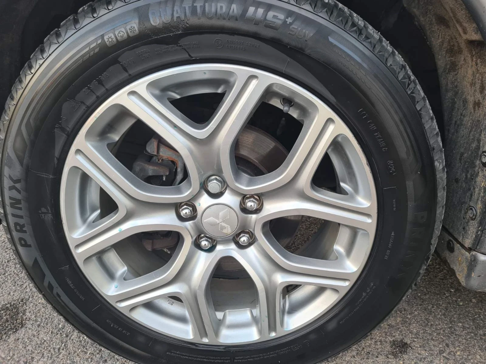 Mitsubishi Outlander, снимка 13 - Автомобили и джипове - 55228985