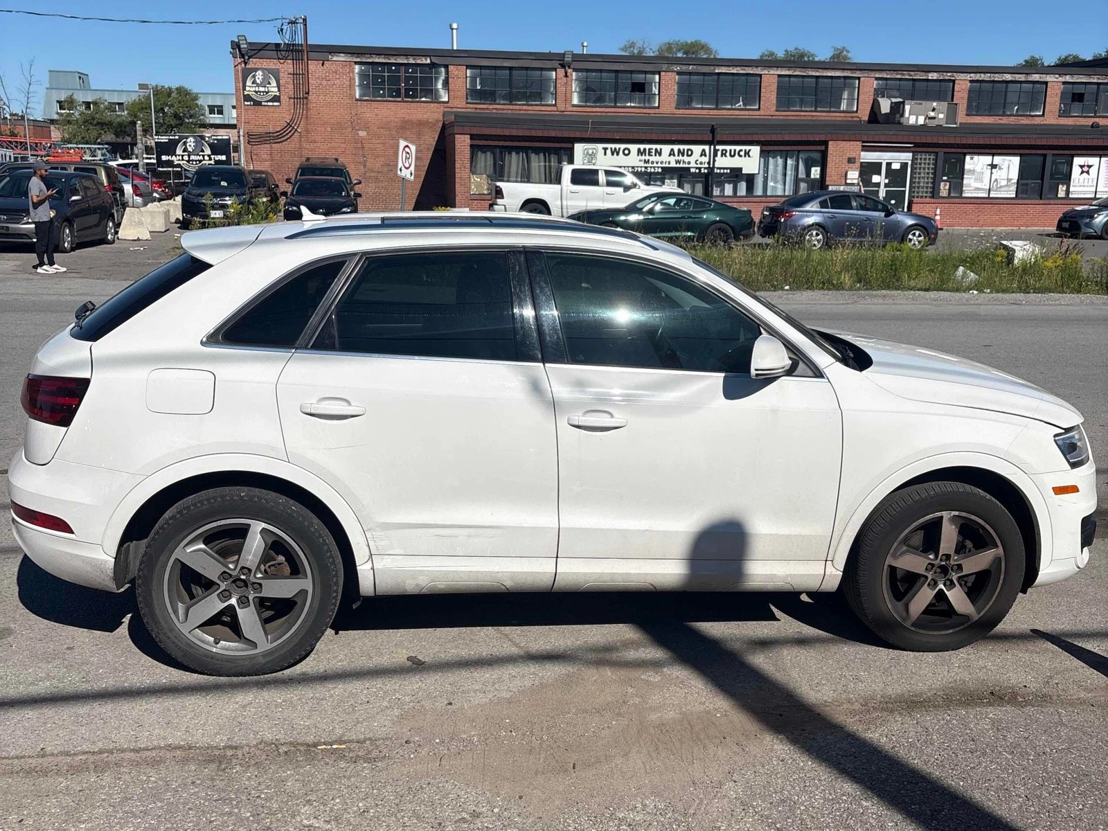 Audi Q3 * Progressiv * АВТОКРЕДИТ БЕЗ ПЪРВОНАЧАЛНА ВНОСКА, снимка 4 - Автомобили и джипове - 55889939
