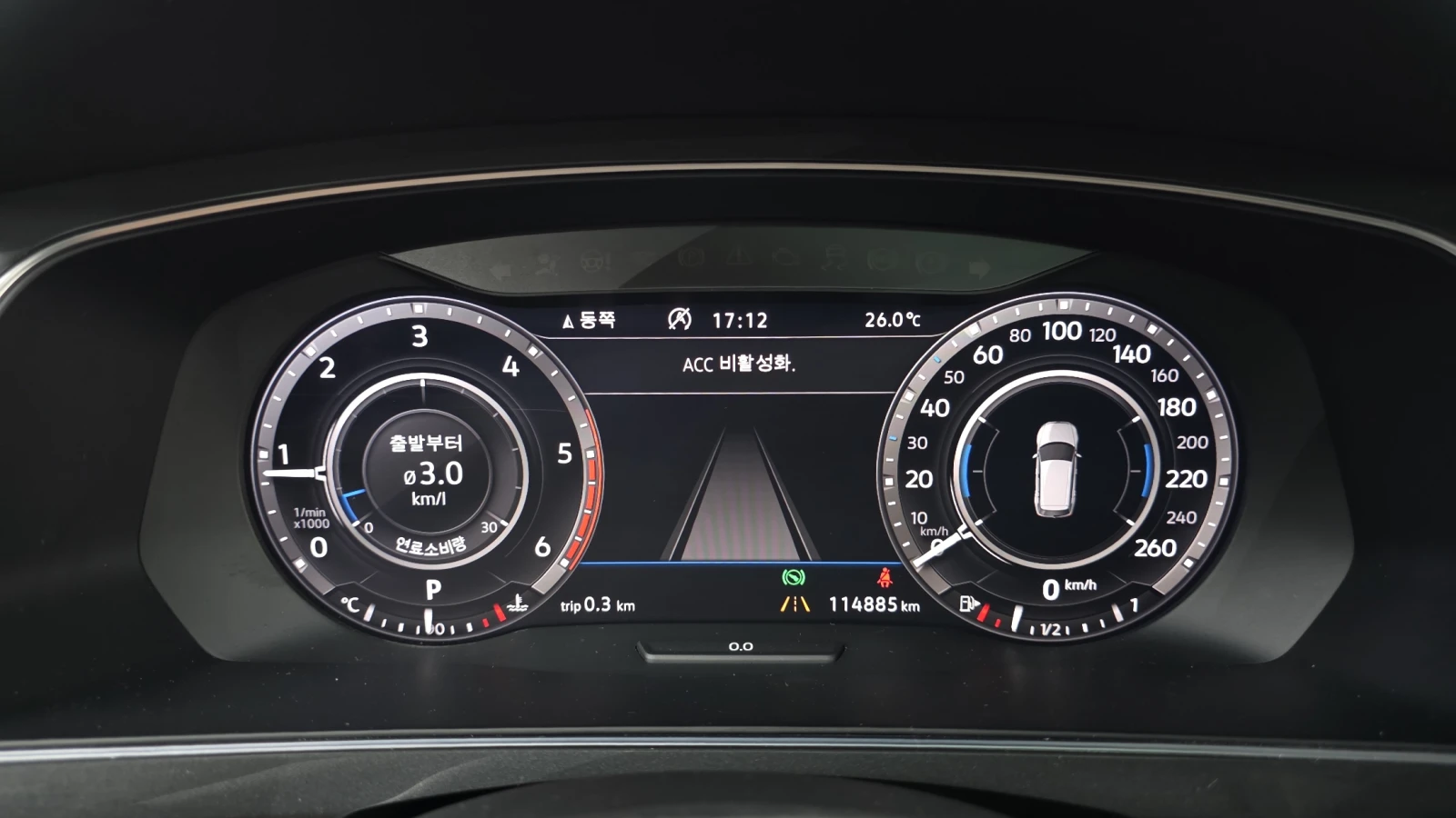 VW Tiguan 2.0 TDI* ЕЛ. БАГАЖНИК* HUD* 360* BLIND SPOT* КРАЙН, снимка 8 - Автомобили и джипове - 55983954