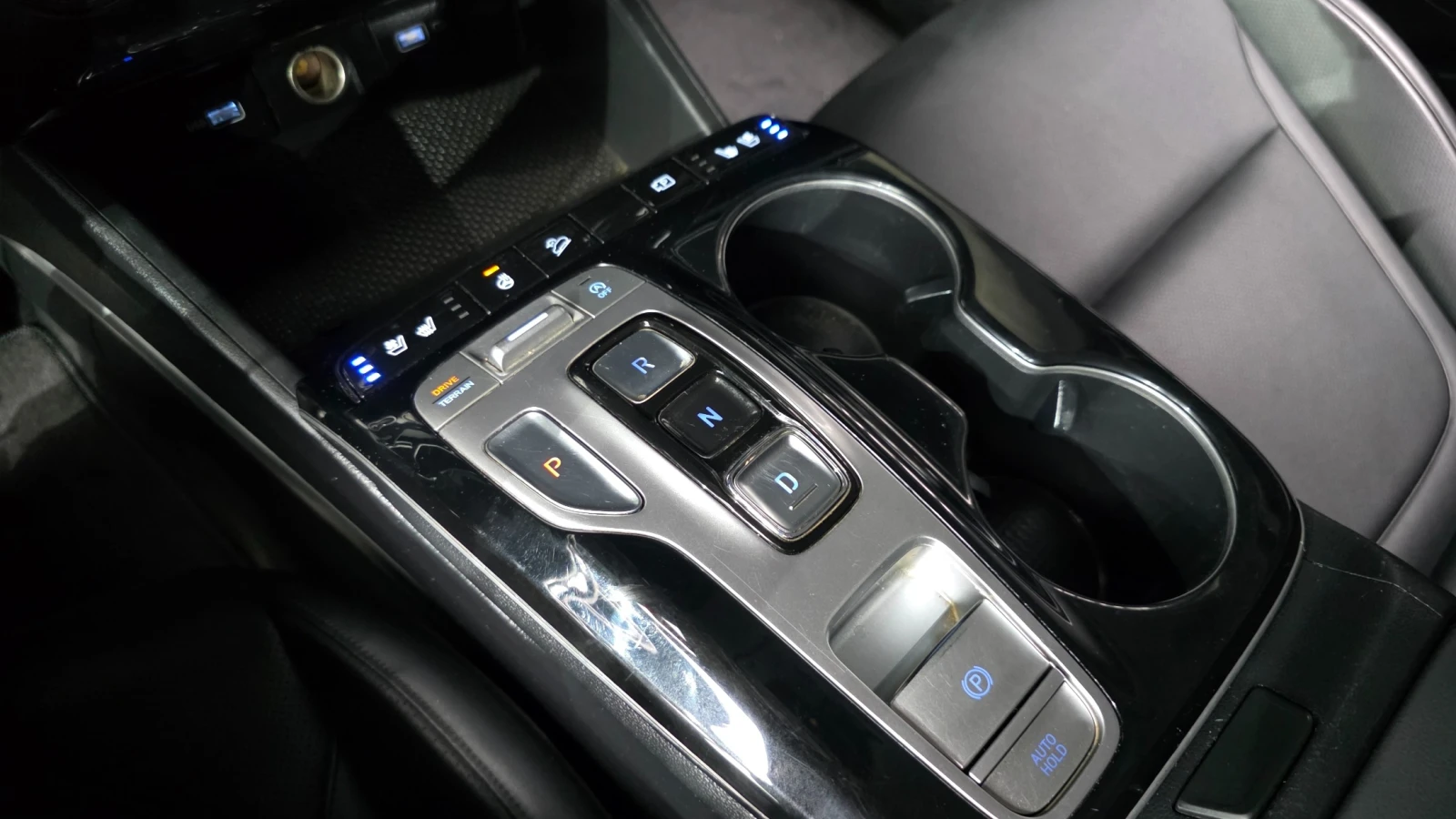 Hyundai Tucson 2.0 Diesel 4WD Modern | Mobile.bg � ����������� 9