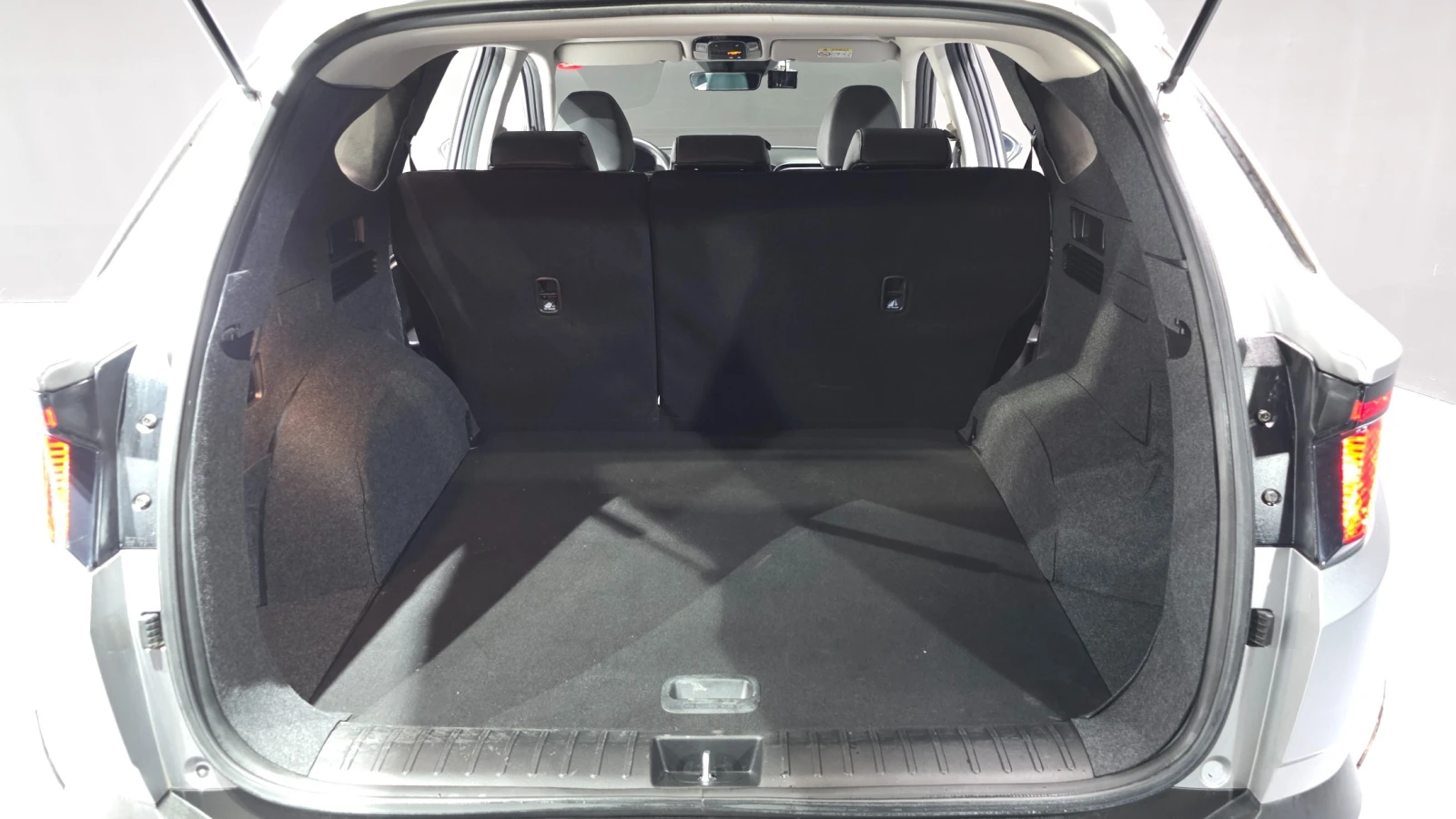 Hyundai Tucson 2.0 Diesel 4WD Modern | Mobile.bg � ����������� 16