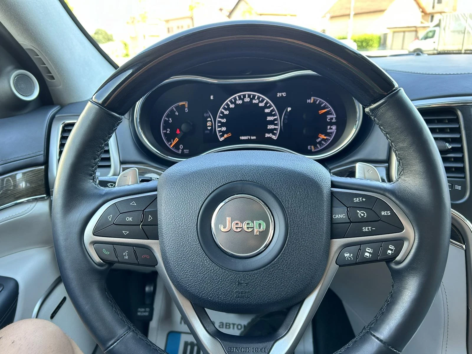 Jeep Grand cherokee  SUMMIT, снимка 11 - Автомобили и джипове - 56658917