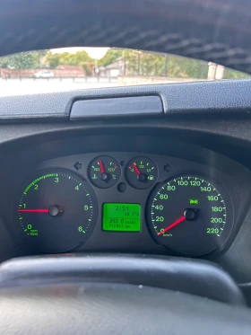 Ford Transit 2.2TDCi 131коня, снимка 13