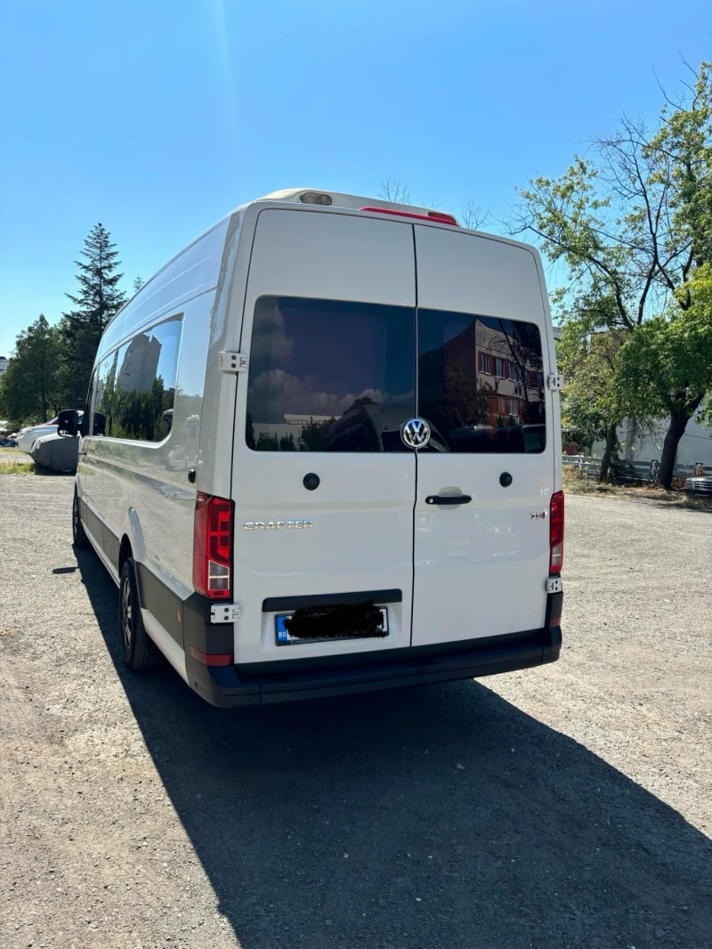 VW Crafter, снимка 2 - Бусове и автобуси - 46850203