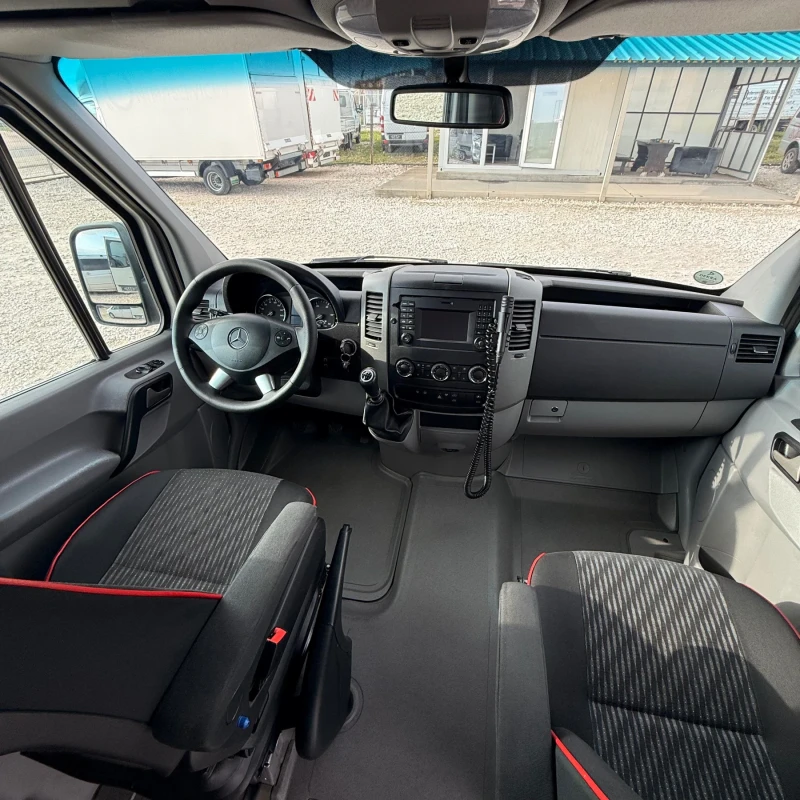 Mercedes-Benz Sprinter 316 9-Местен-Климатик-2018г-Евро6, снимка 13 - Бусове и автобуси - 52710745