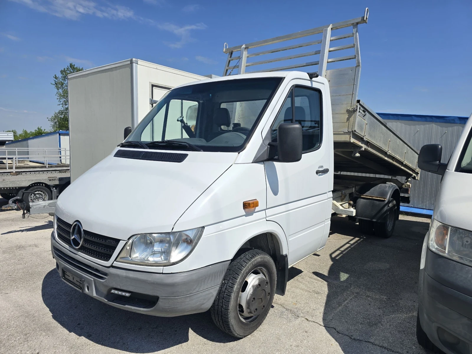 Mercedes-Benz Sprinter 413 3-странен Самосвал 3.70м. Швейцария  - изображение 3
