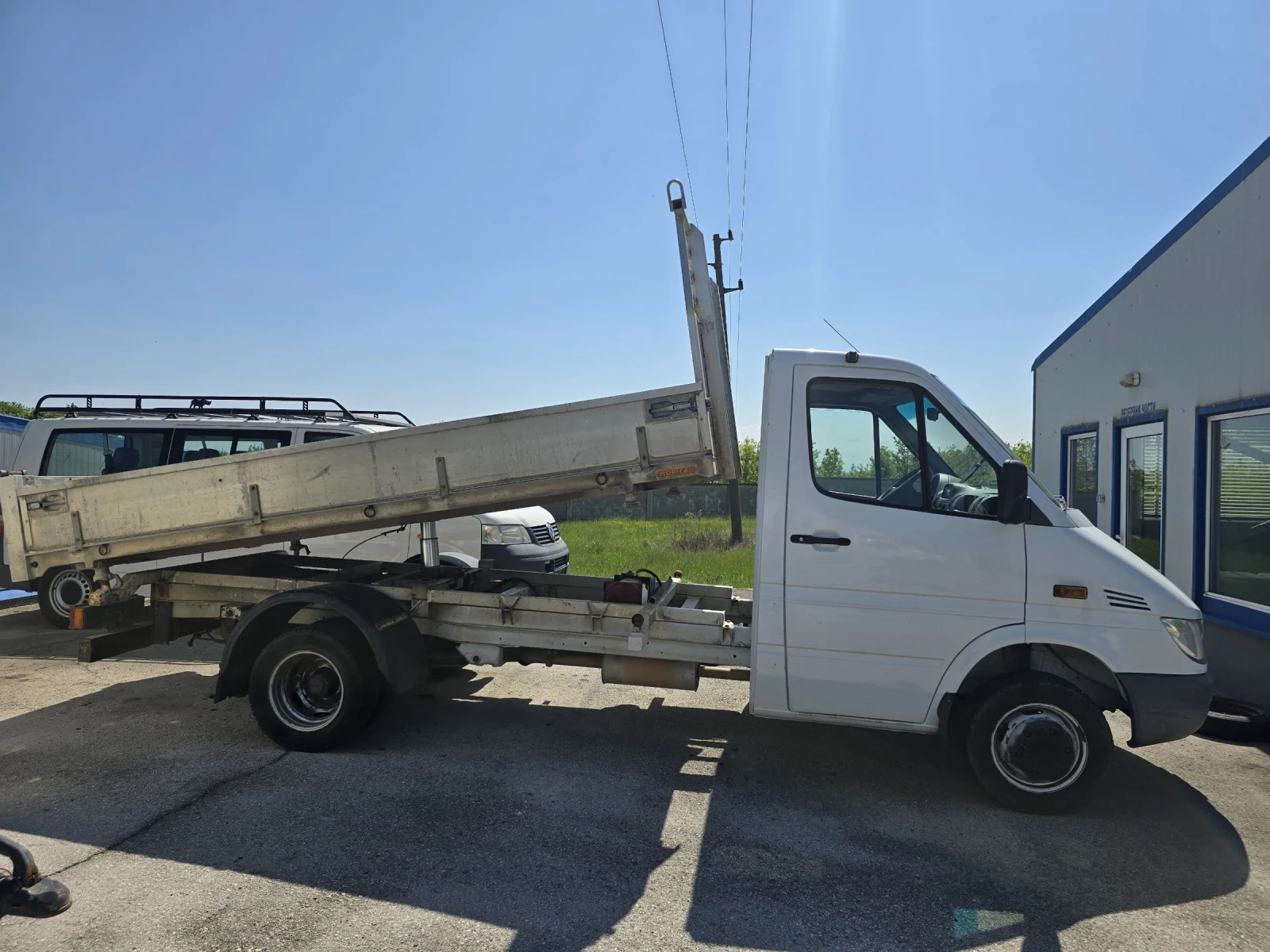 Mercedes-Benz Sprinter 413 3-странен Самосвал 3.70м. Швейцария  - изображение 5