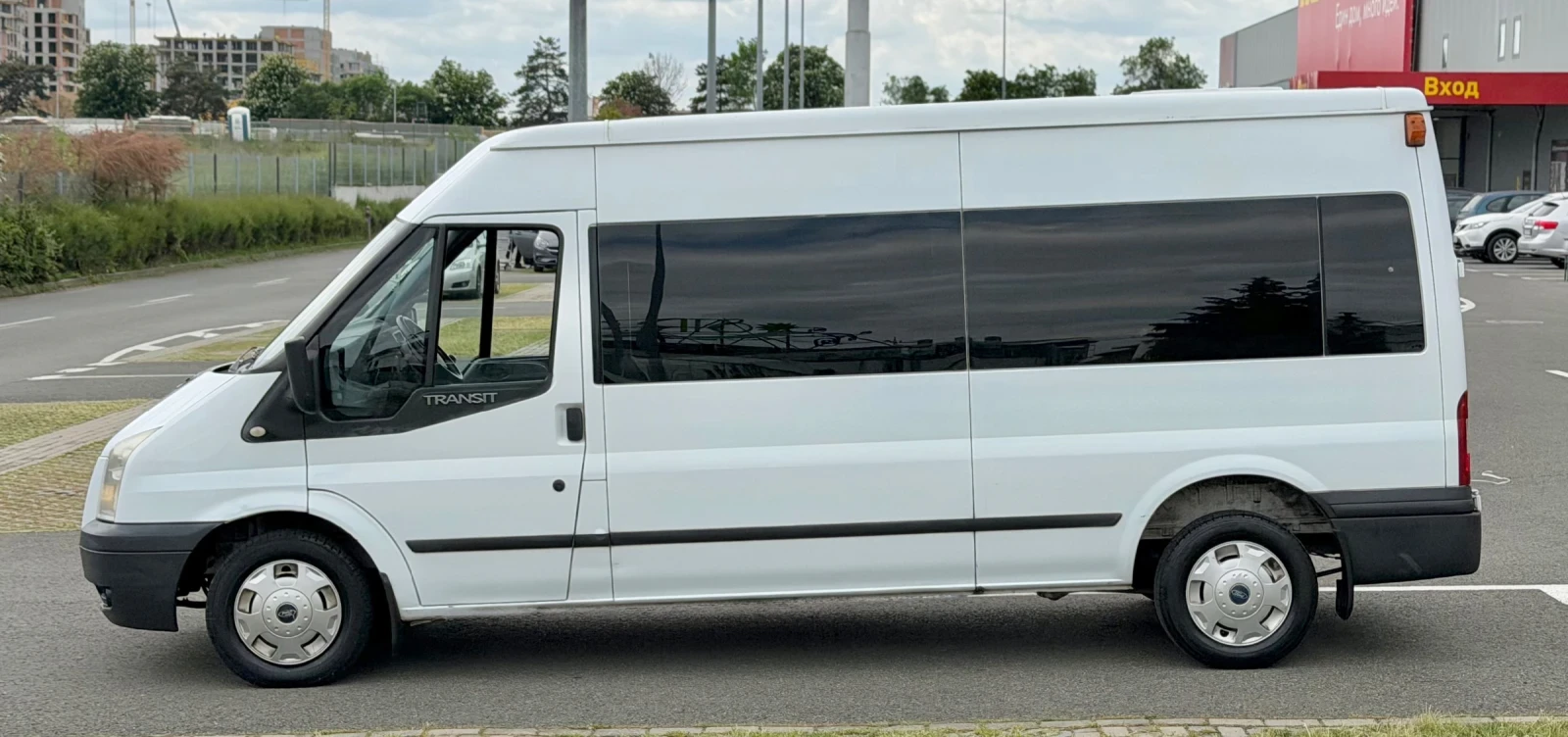 Ford Transit 2.2 TDCl 8+ 1 2014г ТОП, снимка 4 - Бусове и автобуси - 54672920