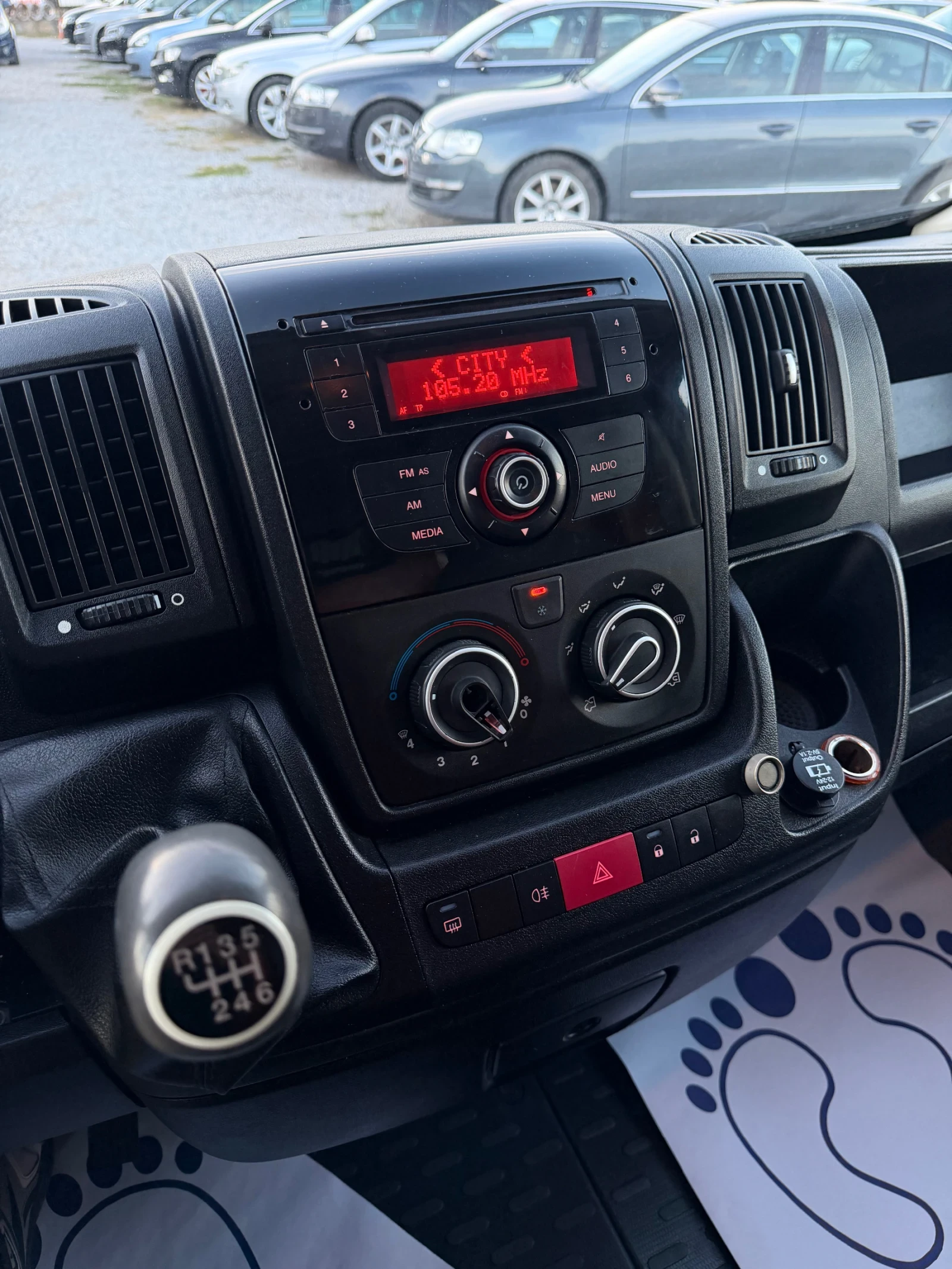 Citroen Jumper 2.2HDI 131кс КЛИМАТИК ДЪЛГА БАЗА, снимка 15 - Бусове и автобуси - 56096694