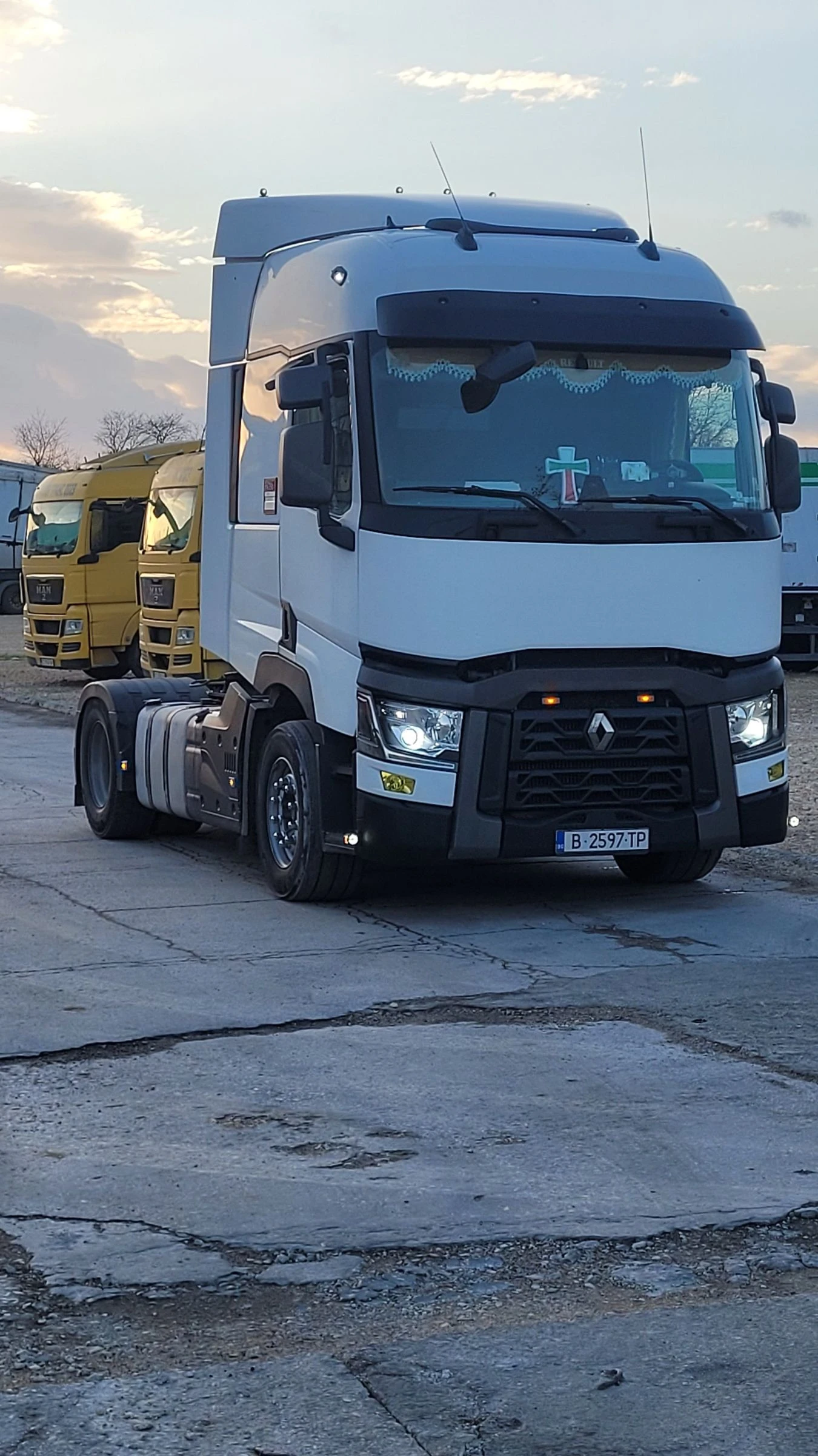 Renault T 460, снимка 1