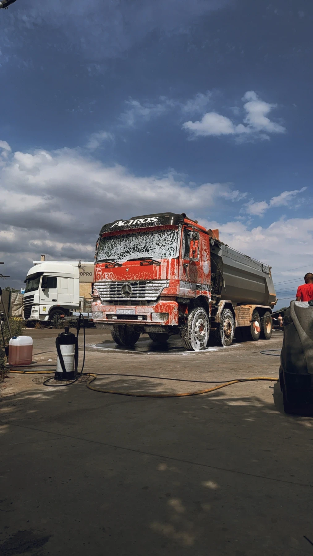 Mercedes-Benz Actros  - изображение 3
