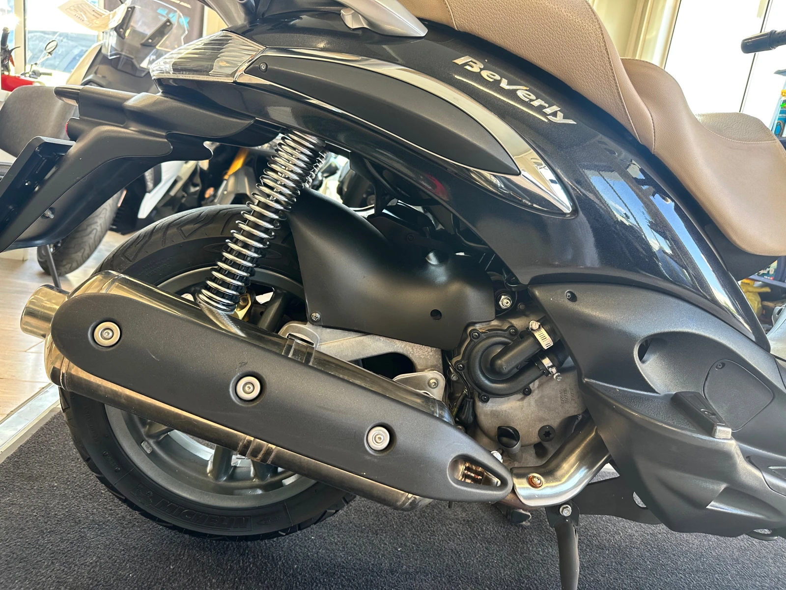 Piaggio Beverly 400i Tourer 2008�. | Mobile.bg � ����������� 7