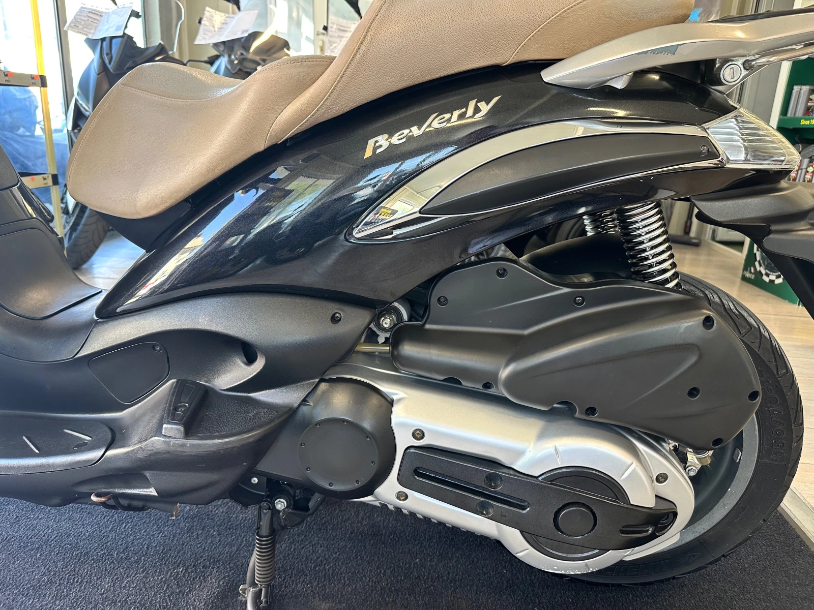 Piaggio Beverly 400i Tourer 2008�. | Mobile.bg � ����������� 9