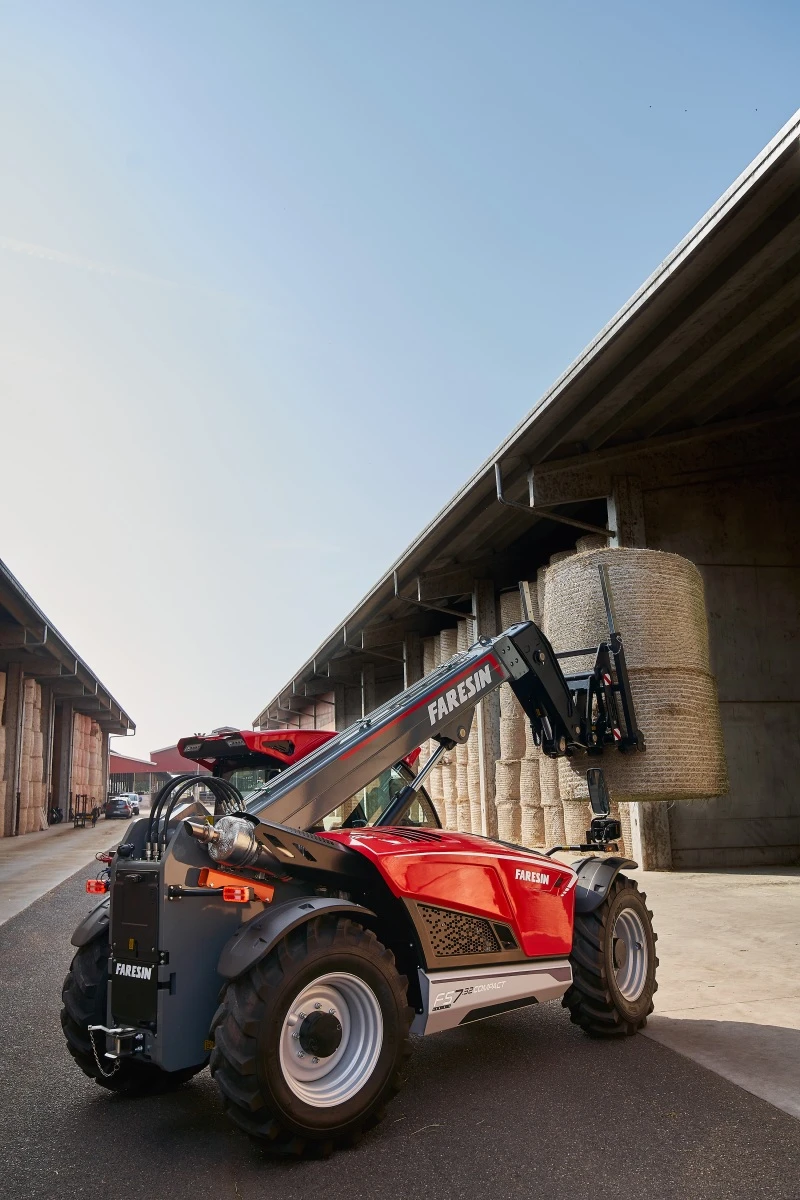 Телескопичен товарач Faresin FS 07.32 C CLASSIC LS 55kW-75 к.с., снимка 6 - Селскостопанска техника - 52824734